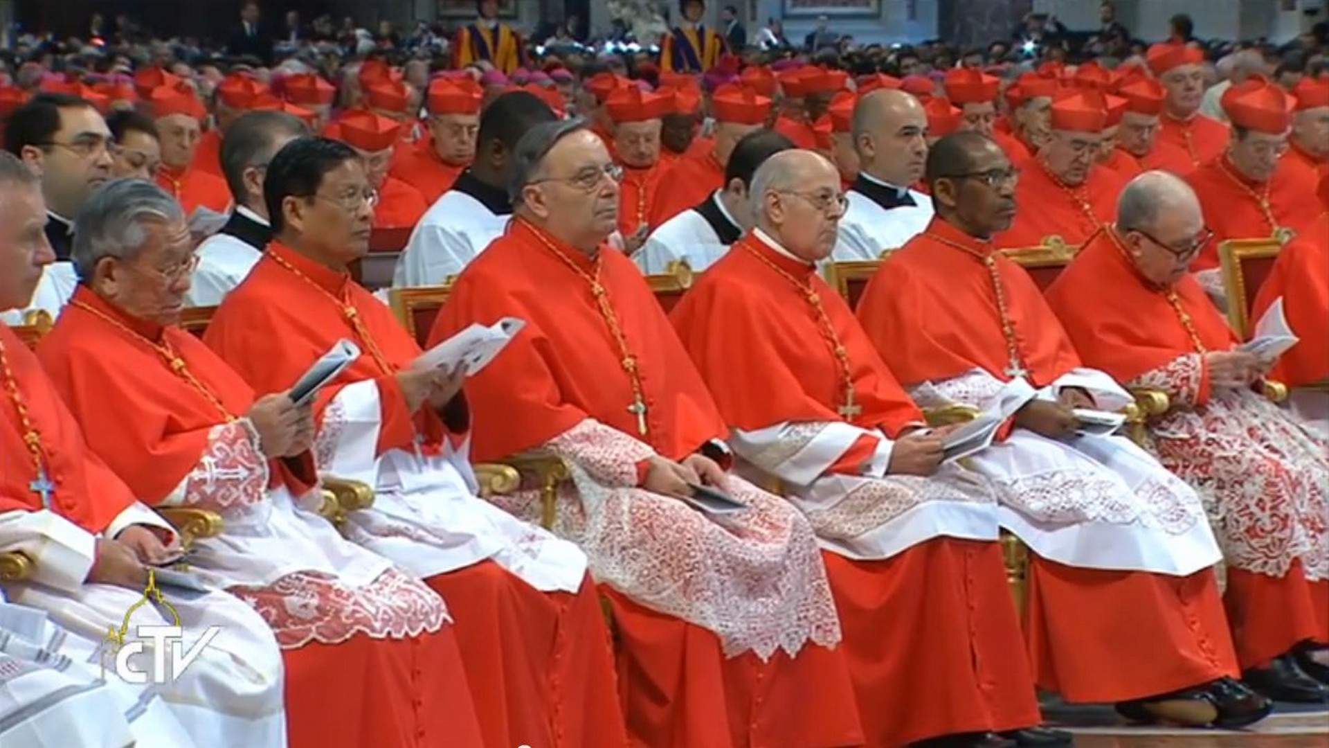 Les cardinaux lors du consistoire du 14 février 2015 (photo CTV) 