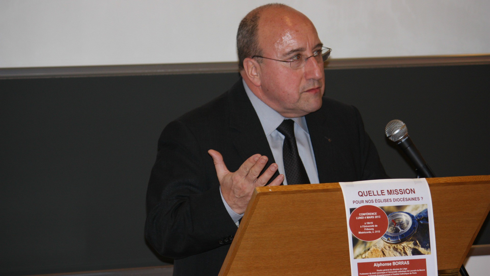 Le Père Alphonse Borras, vicaire général de Namur en Belgique et professeur de droit canonique (Photo: Bernard Bovigny, Fribourg, 2013)