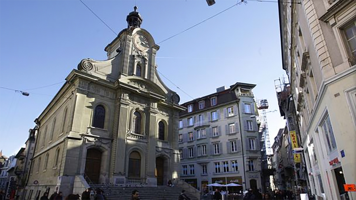 Les réfugiés sont partis de l'église Saint-Laurent, à Lausanne (Photo: CCRT)