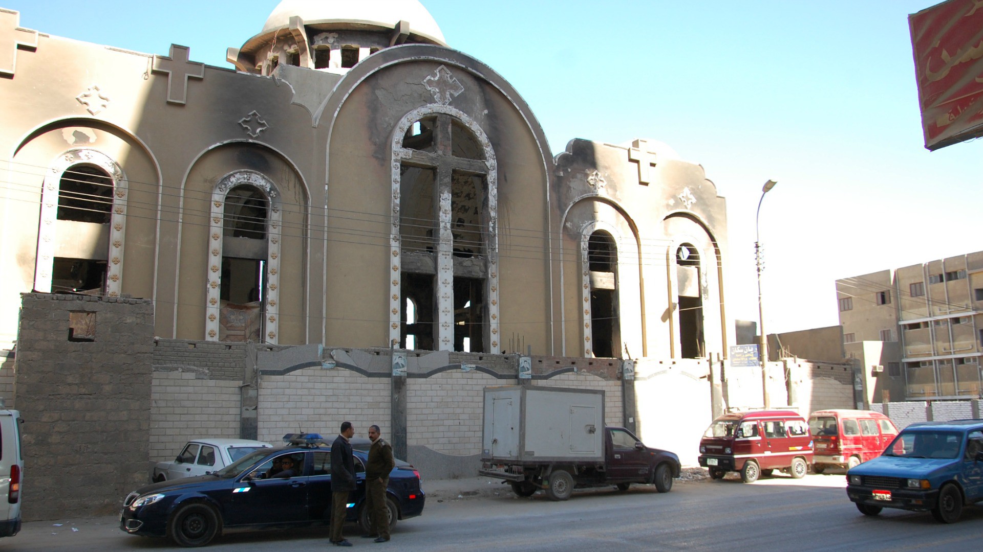 De nombreuses églises coptes ont été incendiées en 2013, ici à Minya, en Moyenne-Egypte | © Jacques Berset