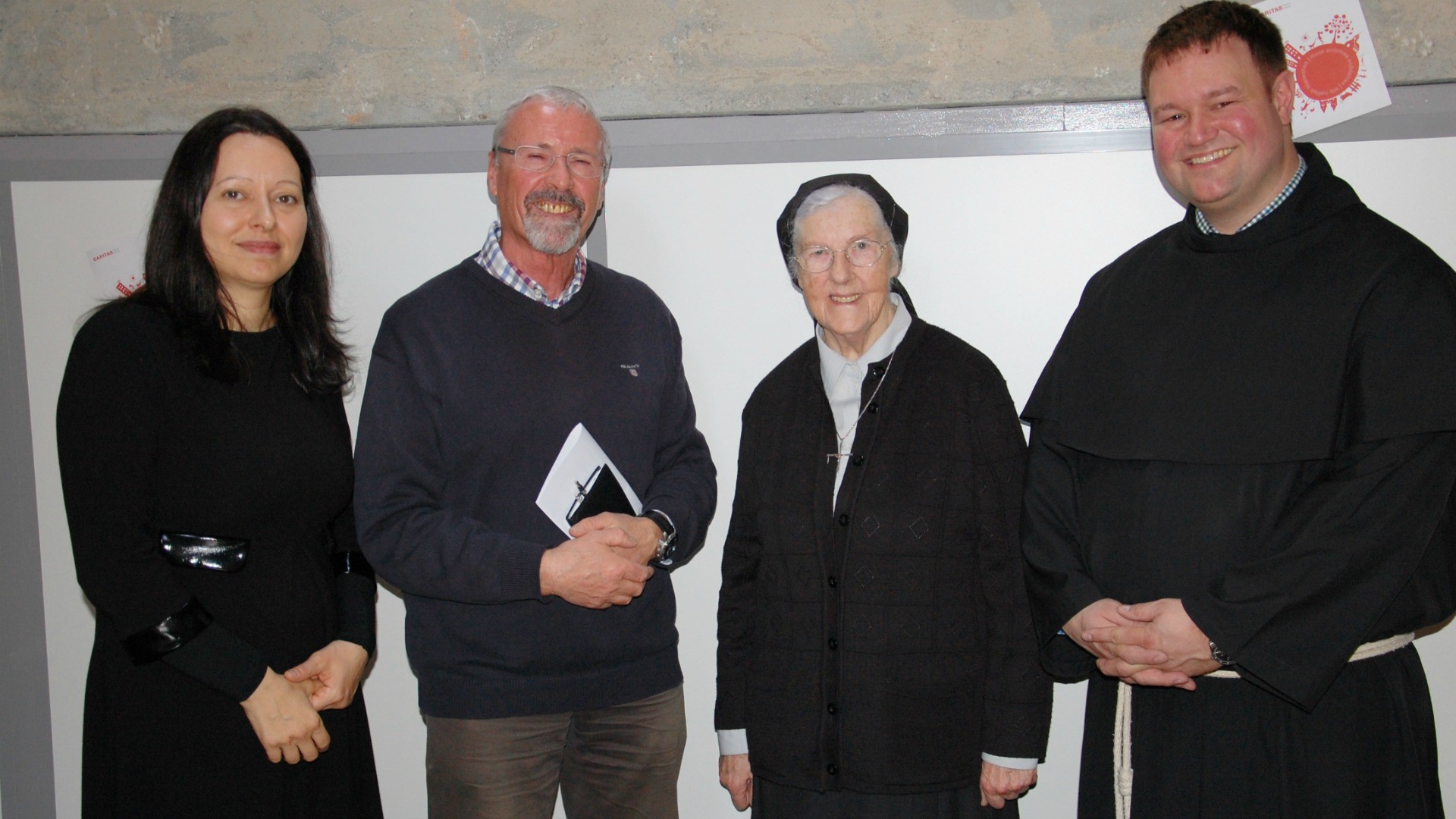 Petra Del Curto, Robert Eugster, Soeur Candide Cotting et le Père cordelier Pascal Marquard (Photo: Jacques Berset) 