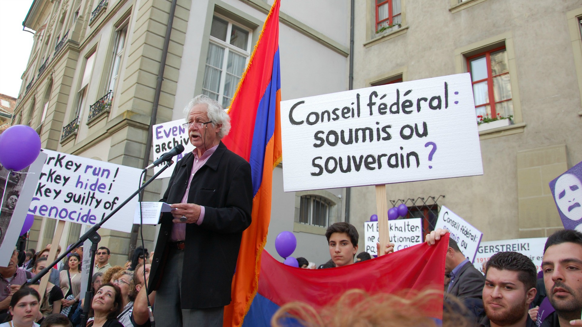 Berne Manifestation pour les 100 ans du génocide des Arméniens et des Assyro-Chaldéens Ex-conseiller national PDC Remo Galli (Photo: Jacques Berset) 