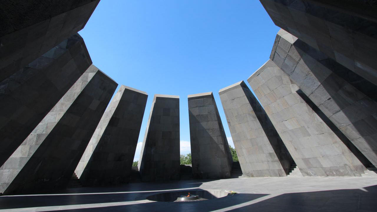 Le mémorial Tsitsernakaberd dédié aux victimes du génocide arménien (Photo: flickr/carsten_tb/CC BY-NC-ND 2.0)