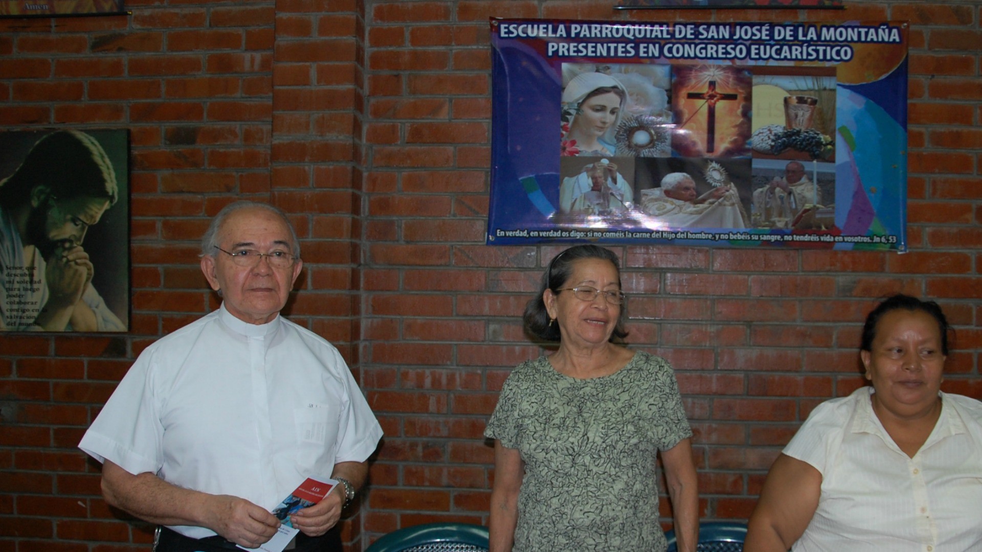 Mgr Jesus Delgado Acevedo, vicaire général de l'archidiocèse de San Salvador et curé de la paroisse de San José de la Montaña (Photo: Jacques Berset)