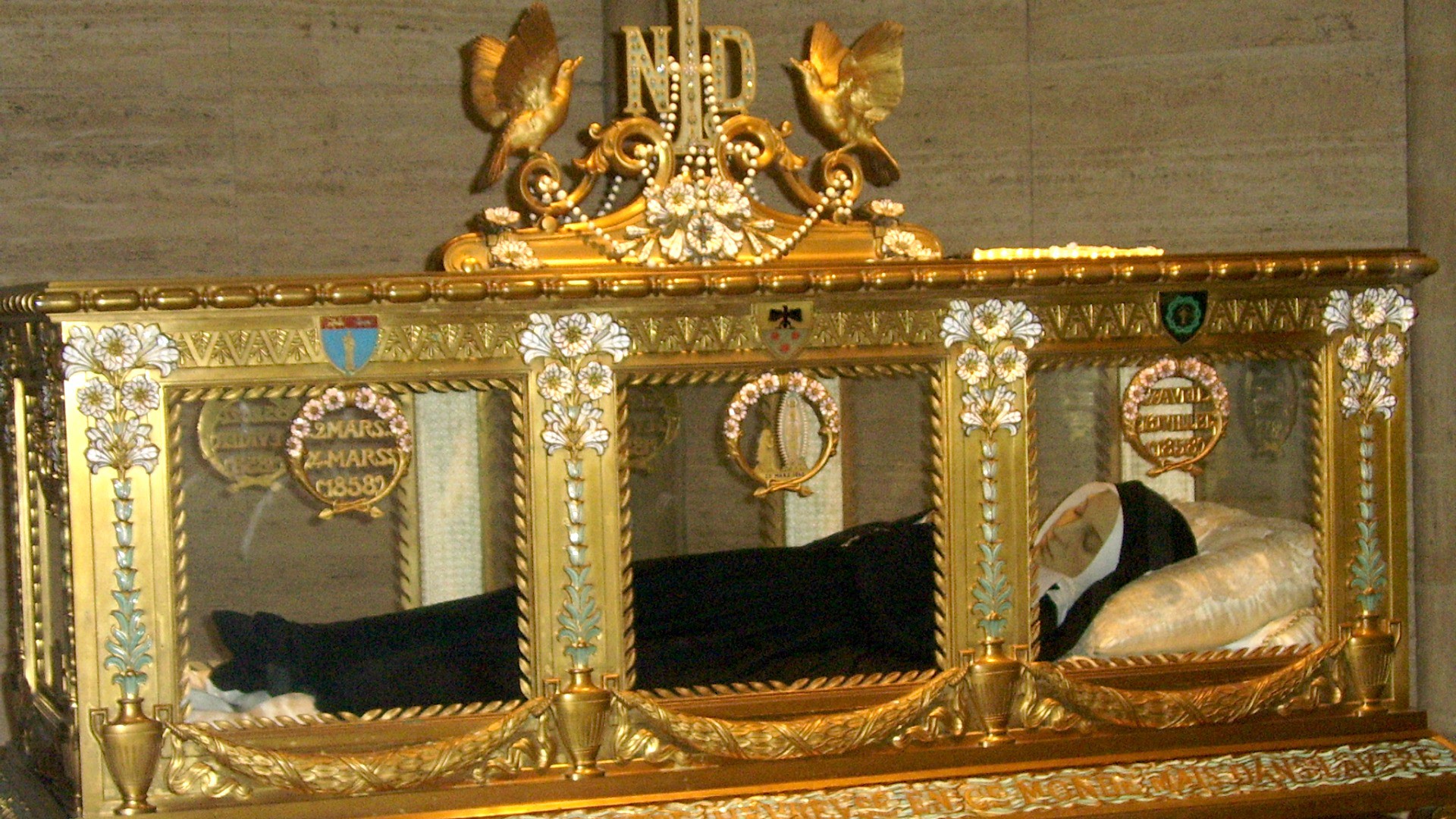Nevers Châsse de Bernadette Soubirous (Photo: pl.wikipedia.org)