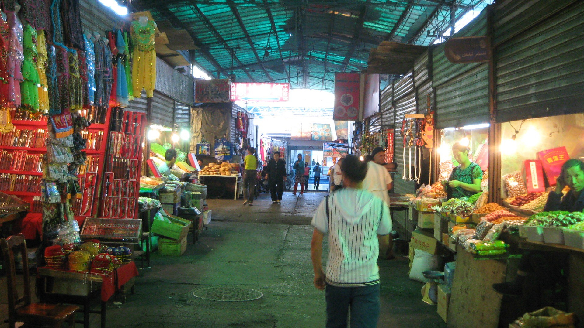 Certains bazars du Xinjiang, à l'ouest de la Chine, seront obligés de vendre de l'alcool (Photo:Shoko Muraguchi/Flickr/CC BY-NC-ND 2.0)