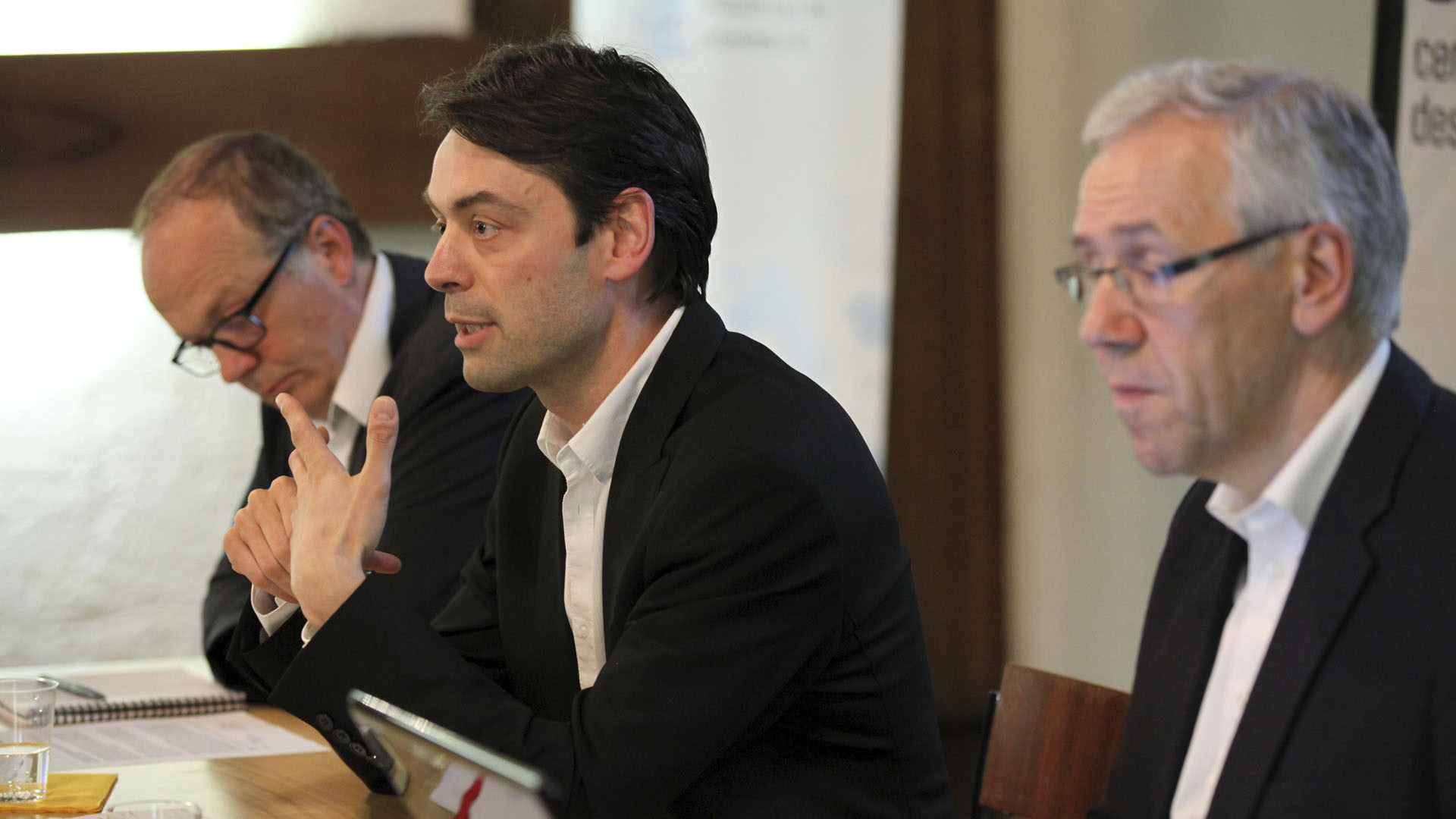 Pascal Crittin (centre), directeur du département Affaires générales de la RTS (Photo: Bernard Hallet)