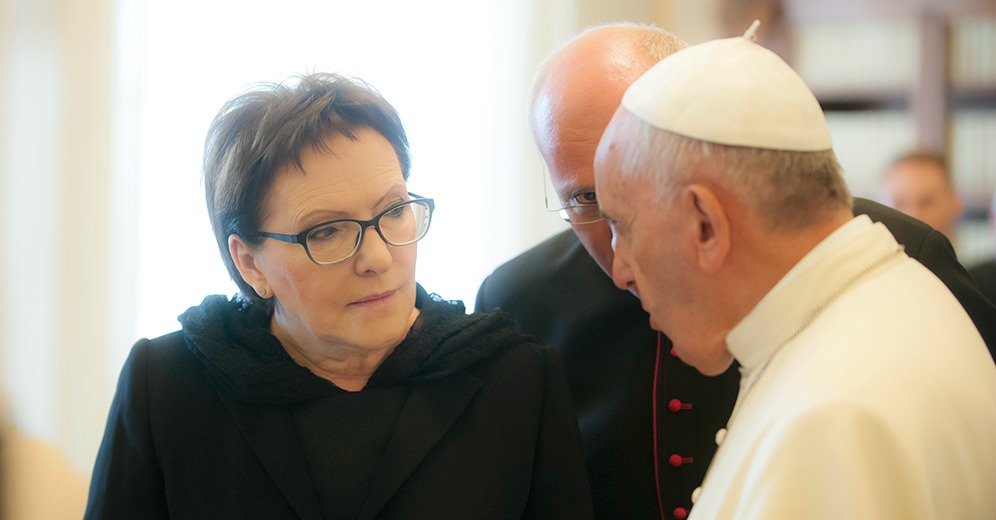 La première ministre polonaise Ewa Kopacz en compagnie du pape (Photo: Flickr/M. Śmiarowski-KPRM/CC BY-NC-ND 2.0)