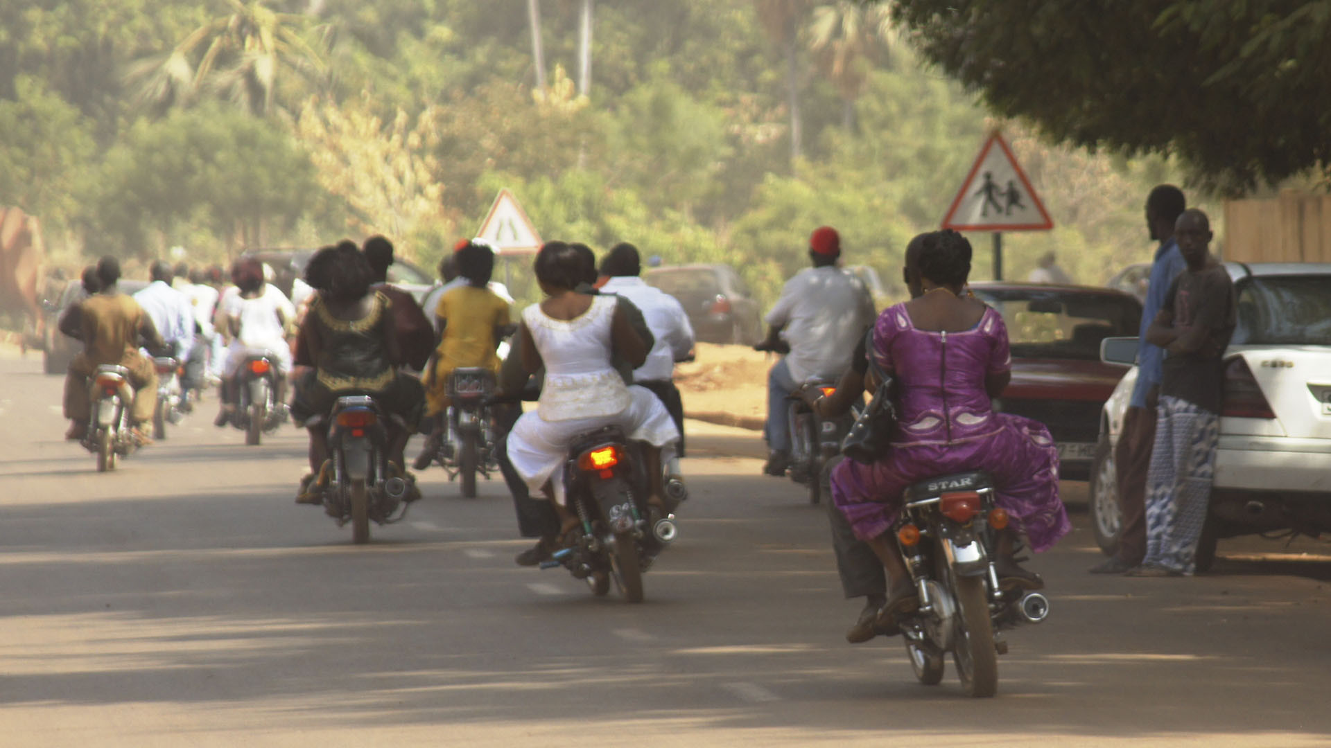 Les moto-taxi: un moyen de transport très populaire au Niger. (Photo: Flickr/
Michael Panse/CC BY-ND 2.0)