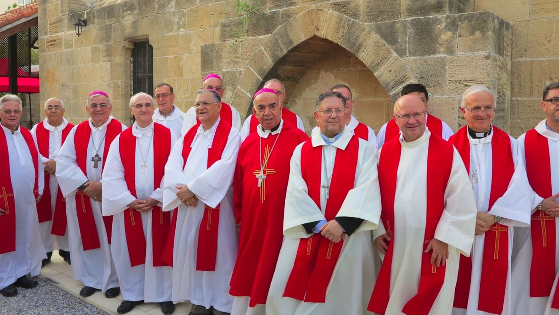 Les membres de la Conférence épiscopale des évêques latins des régions arabes (CELRA) réunis à Nicosie (photo: lpj.org)