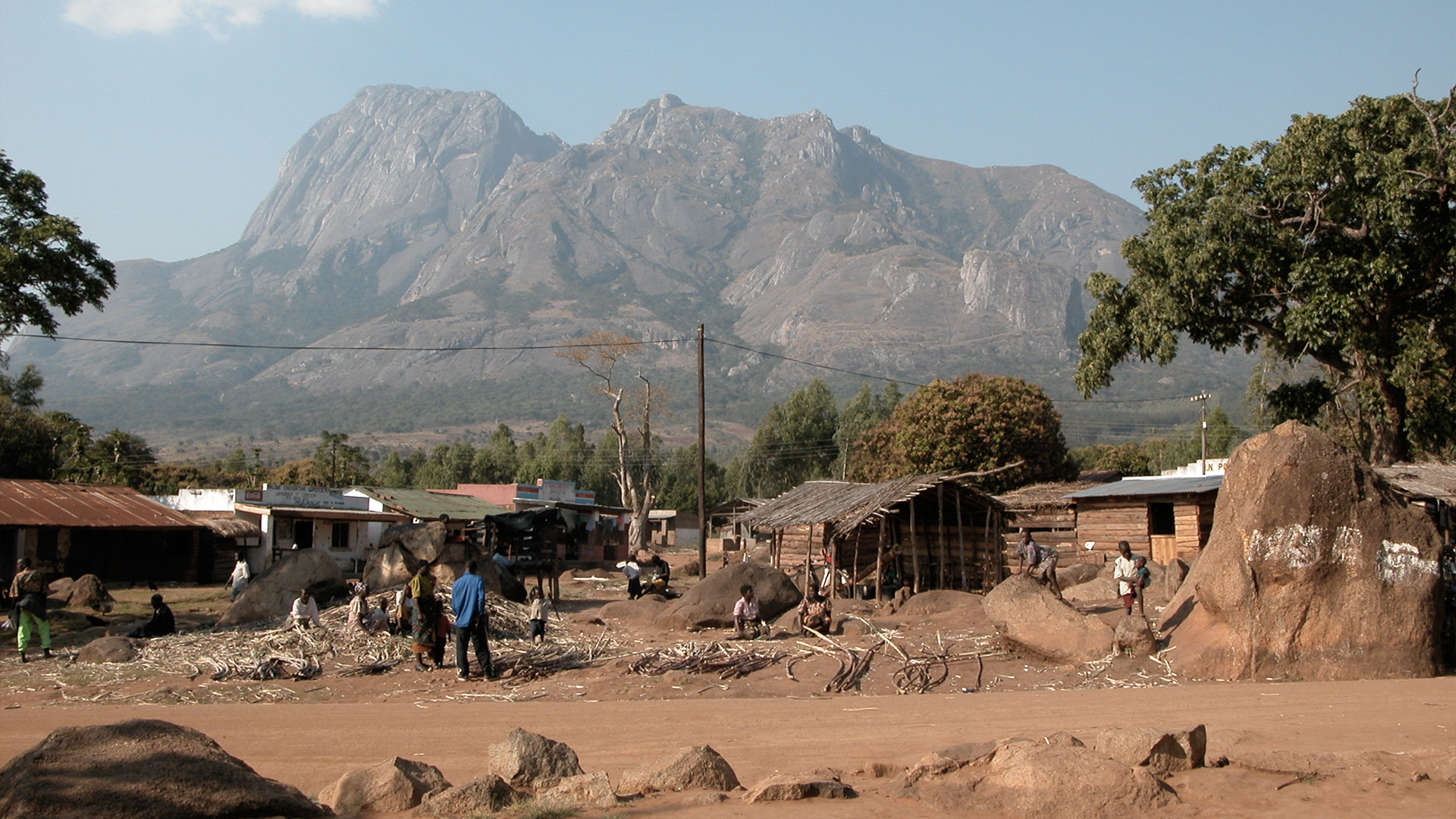 Le massif Mulanje au Malawi (Photo: alexantener/wikimediacommons)