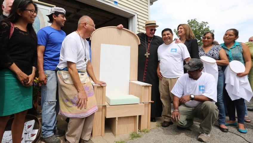 Le siège que le pape François utilisera pour la messe au Madison Square Garden a été fabriqué par les "Ouvriers de Don Bosco" de Port Chester (photo: DR) 