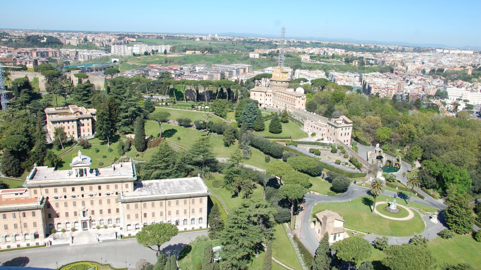 Rome Jardins du Vatican  (Photo: Jacques Berset) 