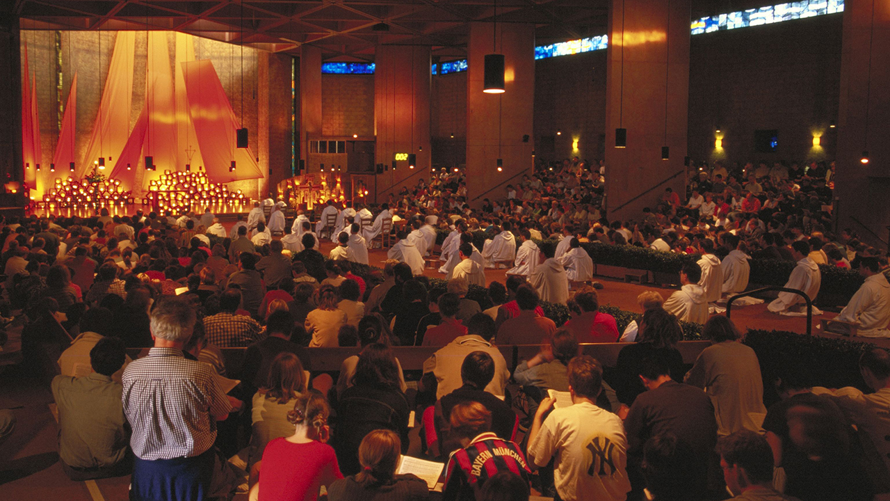 Les 7'500 jeunes se réuniront dans un collège de Cotonou pour la prière commune de Taizé. (Photo: Taizé/DR)