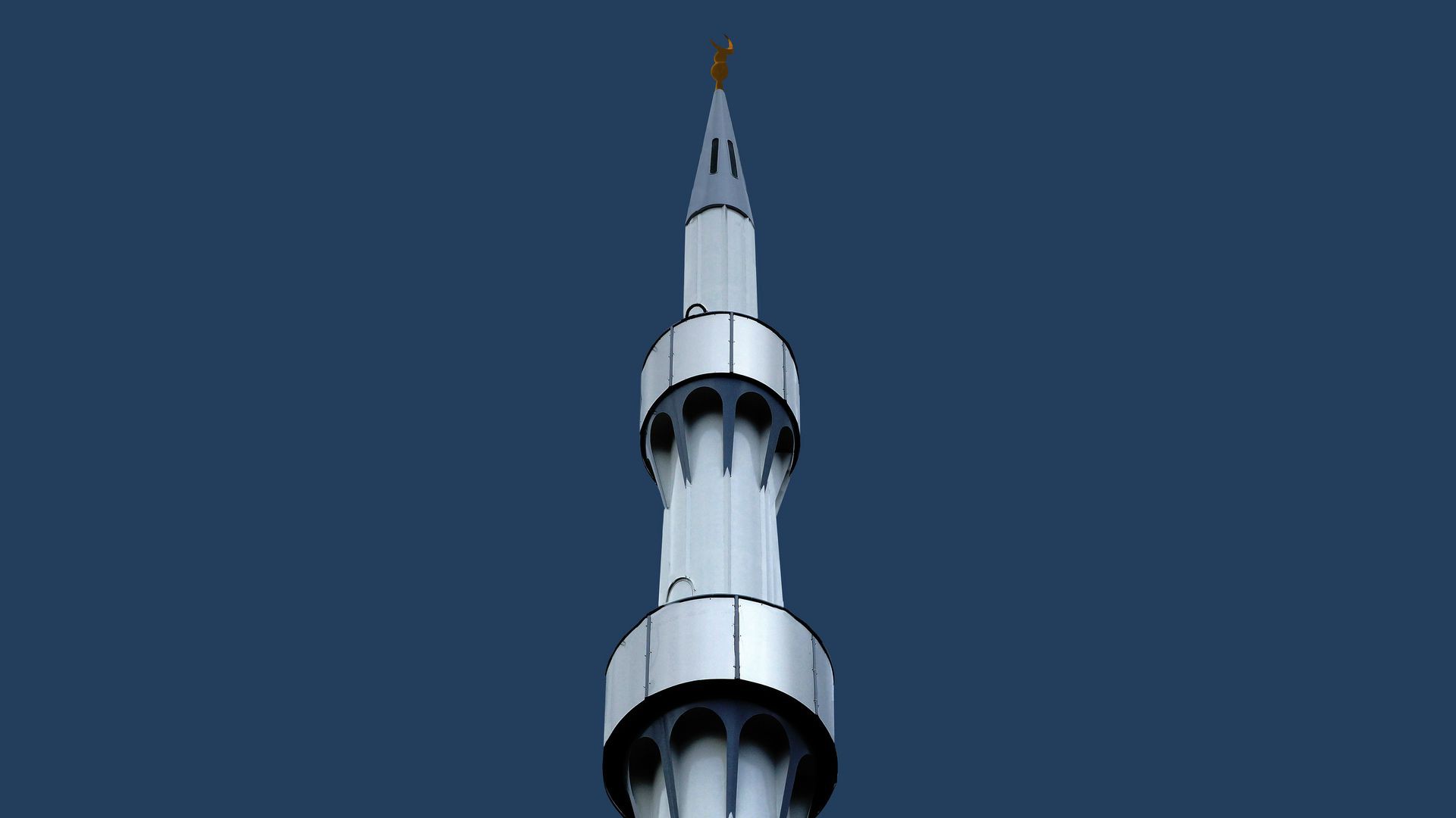 Le minaret sert pour l'appel à la prière (Photo:Roel Wijnants/Flickr/CC BY-NC 2.0)