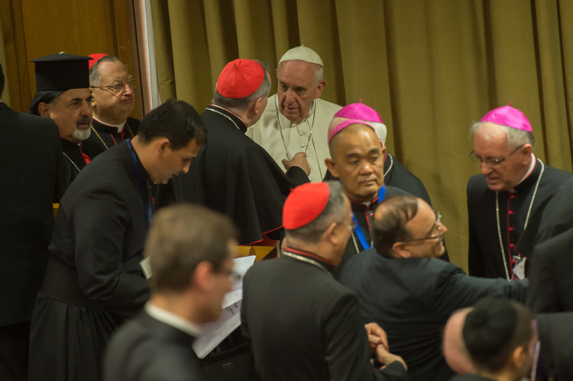 Le pape et les père synodaux. (Photo: Flickr/Mazur/catholicnews.org.uk/CC BY-NC-SA 2.0)