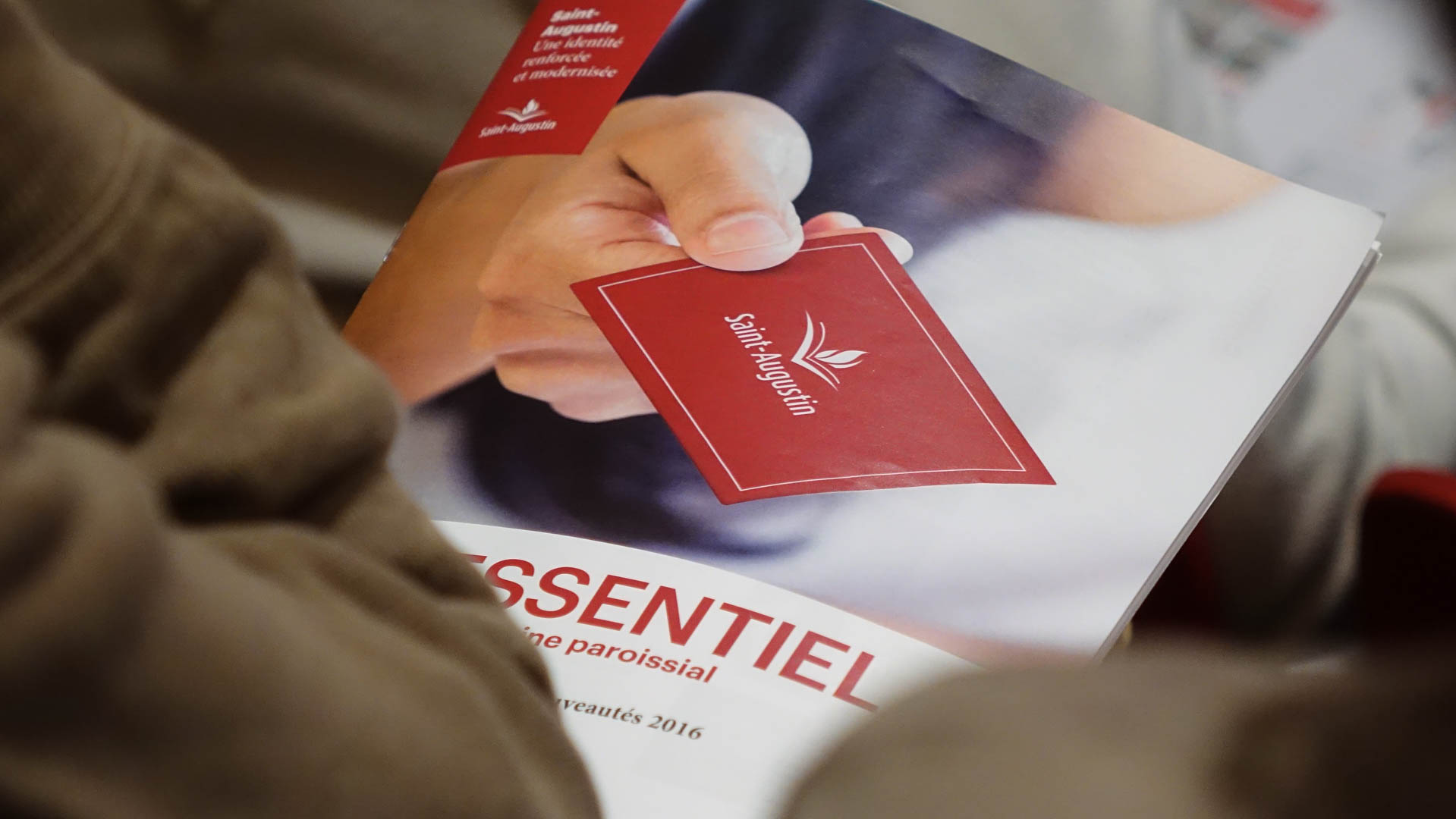 "L'Essentiel" est le nouveau titre des bulletins paroissiaux  édités par St-Augustin à St-Maurice (photo Maurice Page)