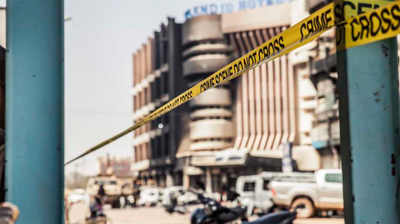 L'hotel Splendid de Ouagadougou, au lendemain de l'attaque terroriste (Photo: FranceBleue)