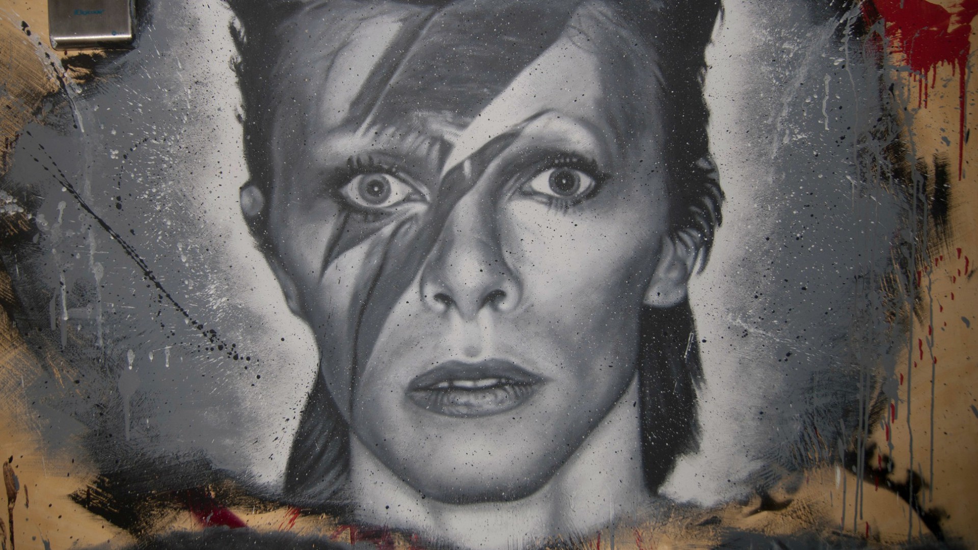 Le chanteur David Bowie est décédé le 10 janvier 2016 (Photo:thierry ehrmann/Flickr/CC BY 2.0)