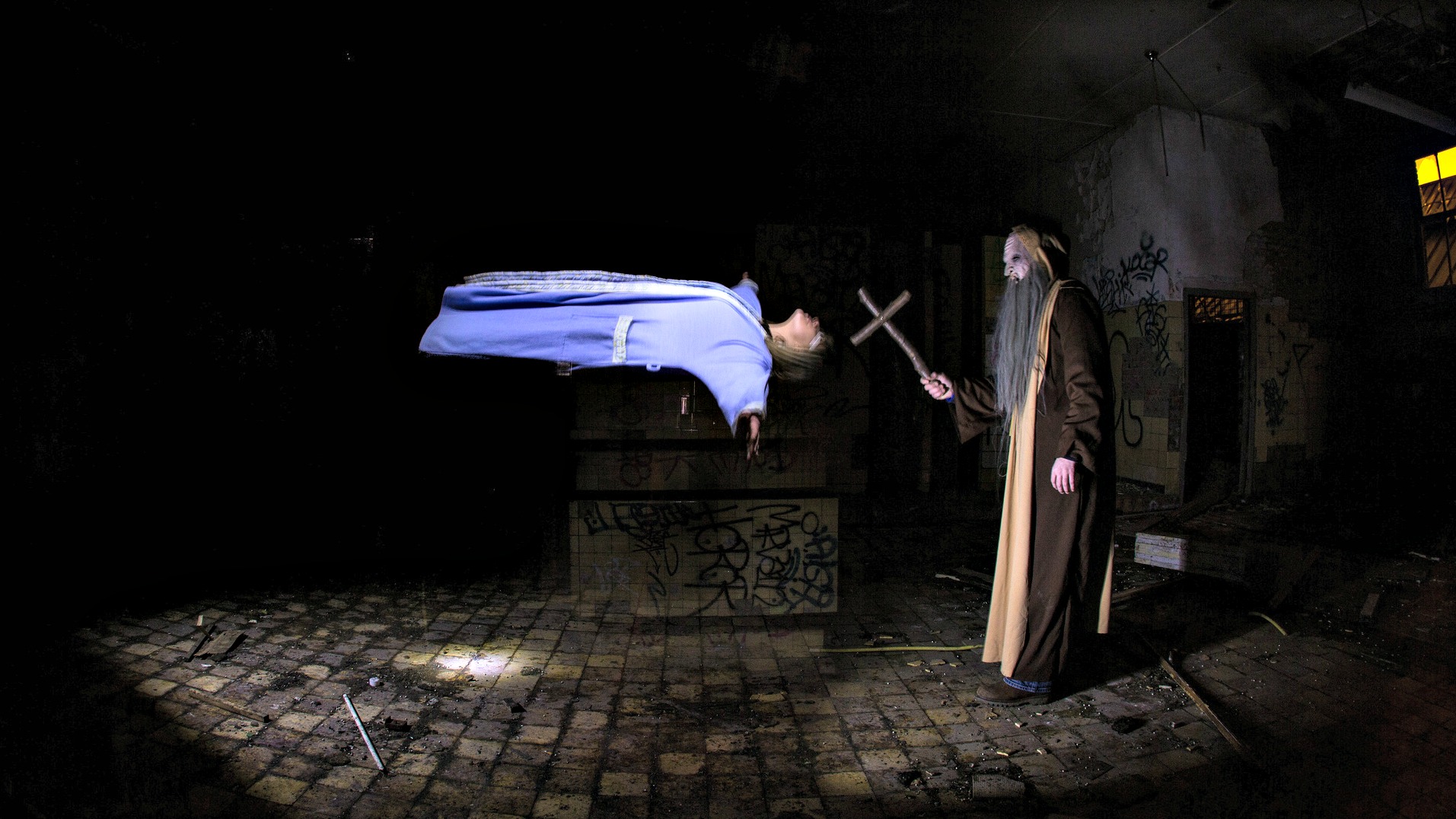 Les scènes d'exorcisme au cinéma sont souvent très éloignées de la réalité (Photo:Philip.C./Flickr/CC BY-NC-ND 2.0)