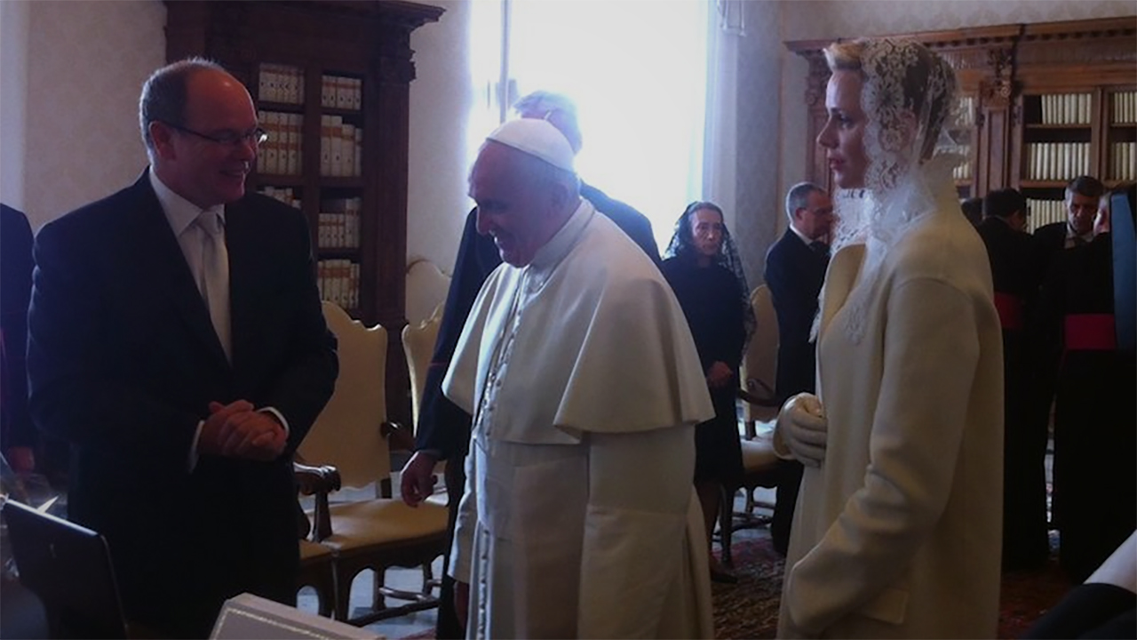 Le pape François a reçu le prince Albert II et son épouse Charlène, souverains de Monaco (Photo: I.MEDIA)