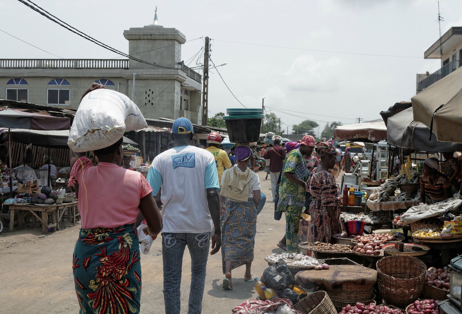 Scène de rue à Cotonou, la capitale du Bénin. (Photo: Flickr/Loic Pinseel/CC BY-NC-ND 2.0)