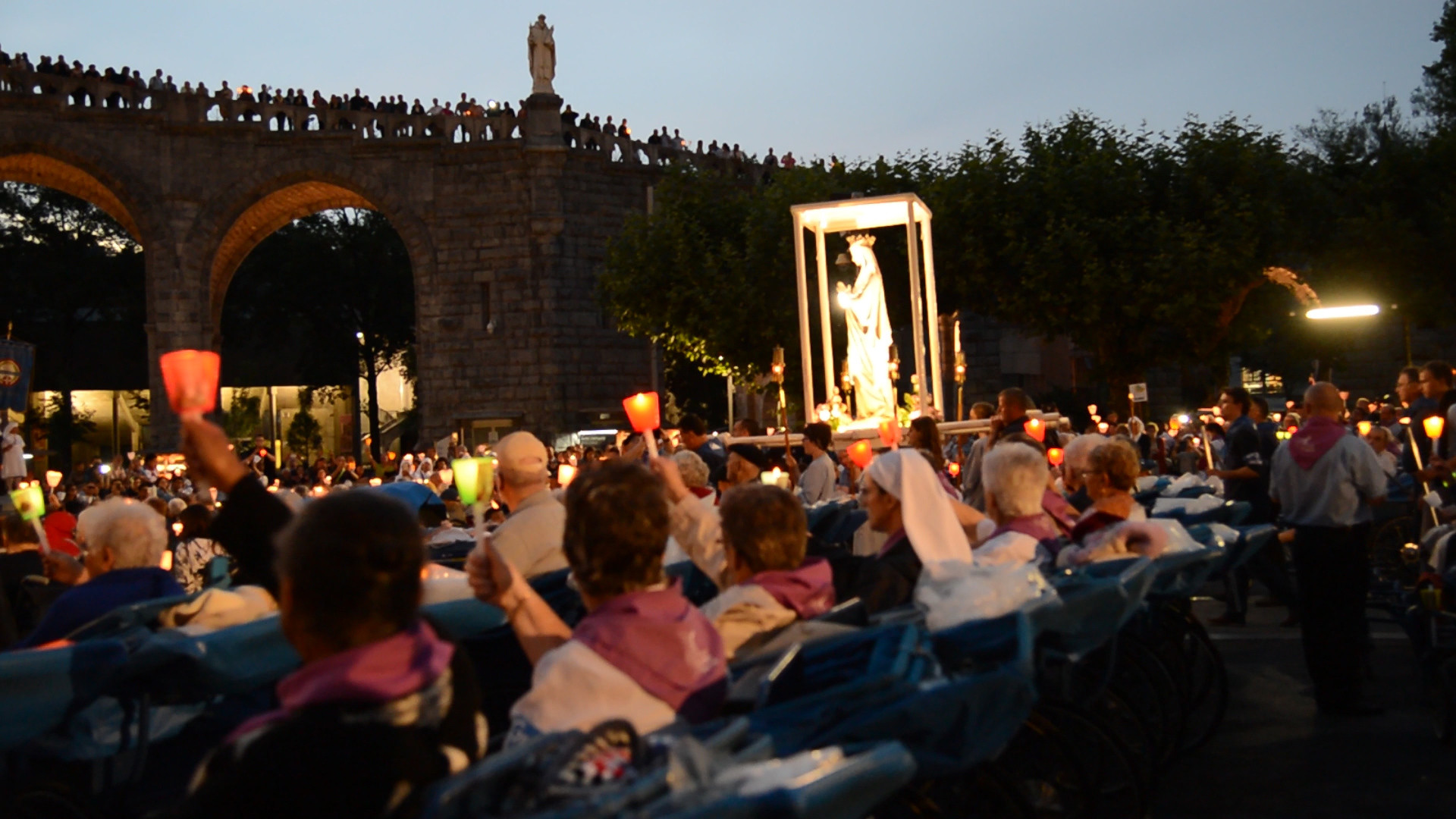 Beaucoup de malades retrouvent de l'espérance à Lourdes (Photo: dr)