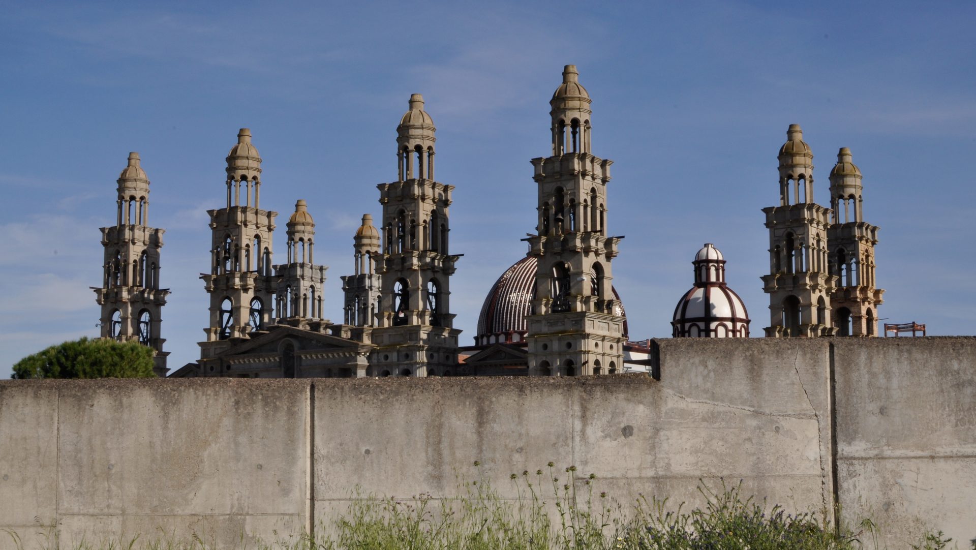 La basilique de Palmar de Troya, en Andalousie, siège de l'Eglise palmarienne dissidente (photo Flickr acojona CC BY 2.0)