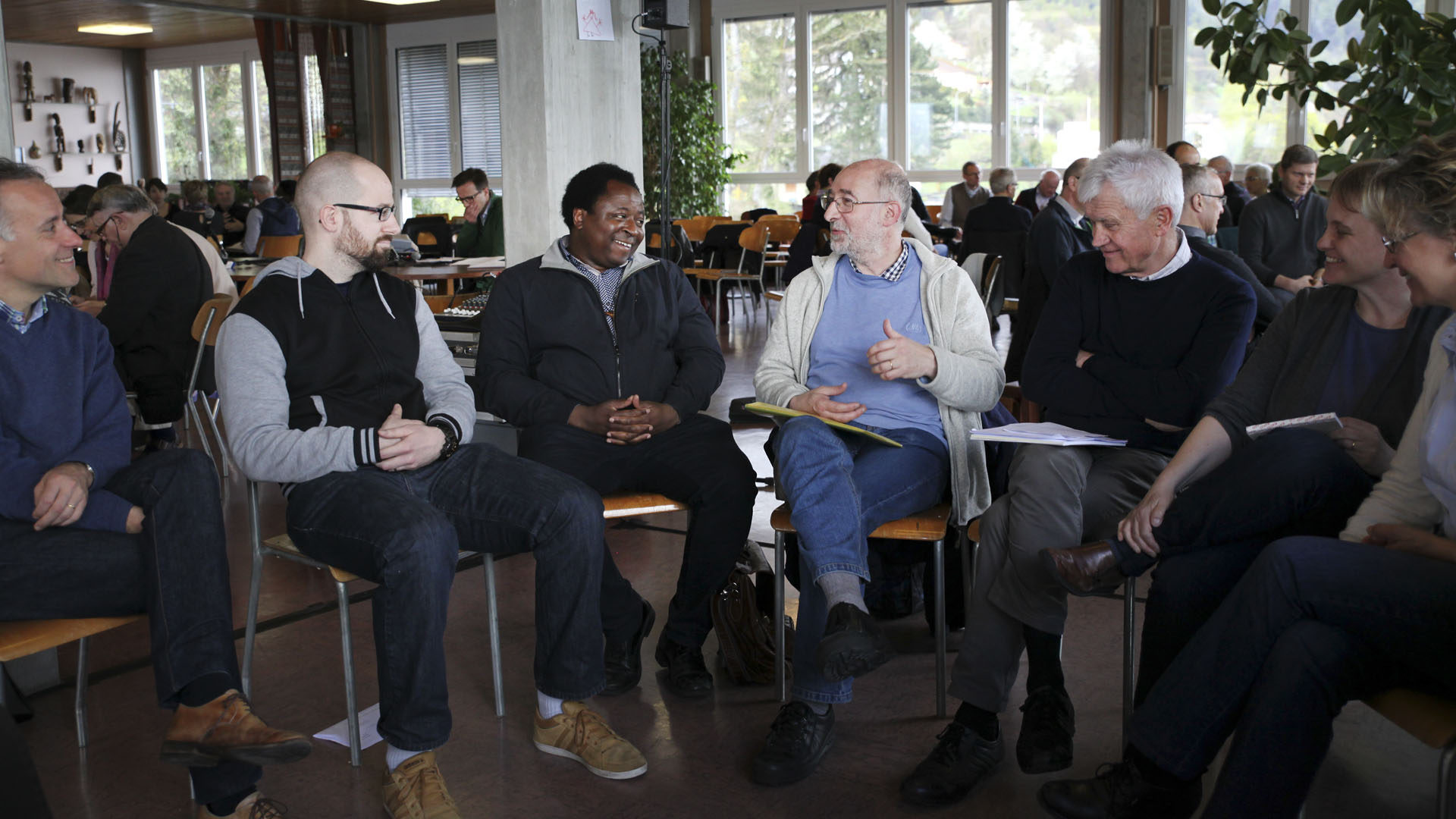 Le Bouveret le 14 avril 2016. Ecole des Missions. Atelier de discussions lors de la session pastorale du diocèse de Sion. (Photo: Bernard Hallet)