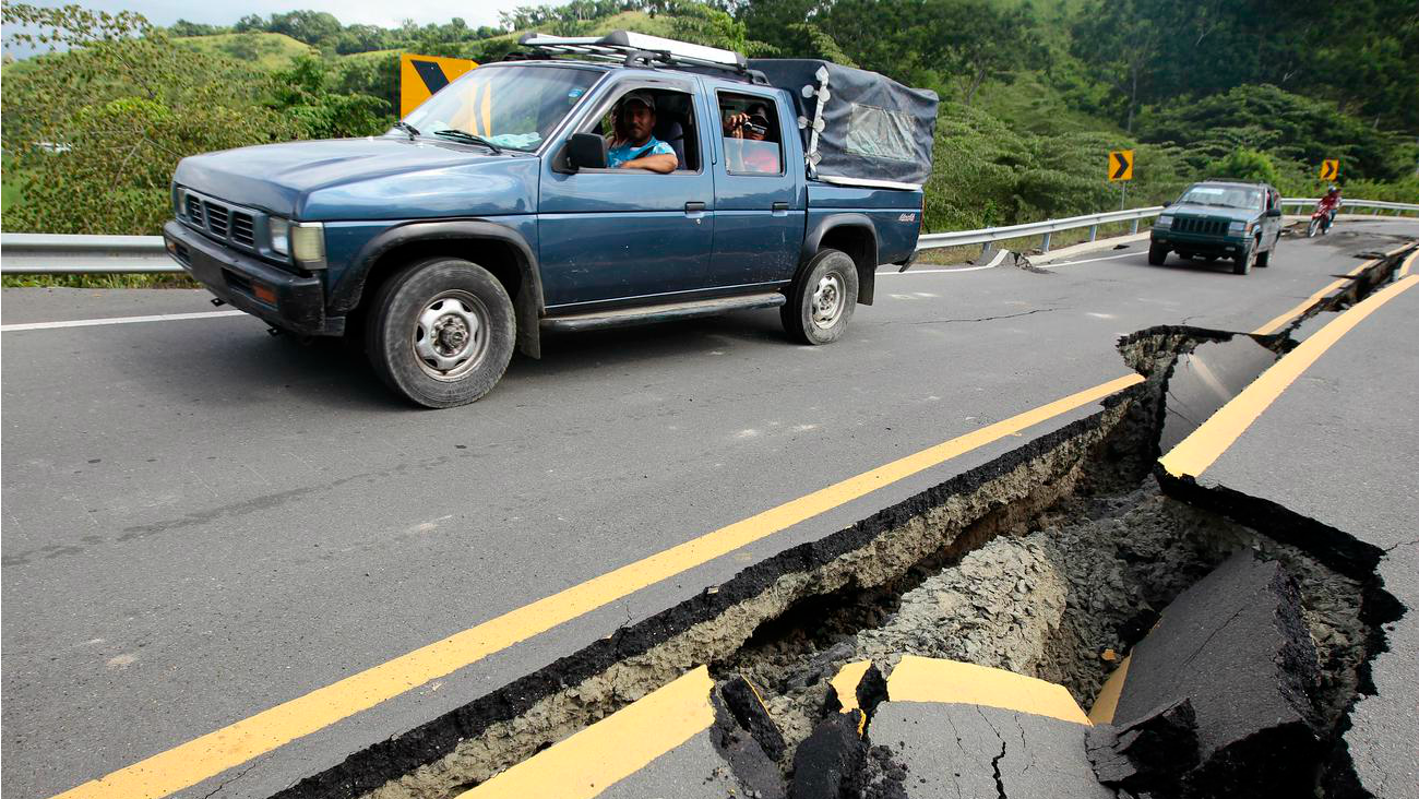 Le séisme en Equateur a fait d'énormes dégâts (Photo: EFE JOSE JACOME/Keystone)