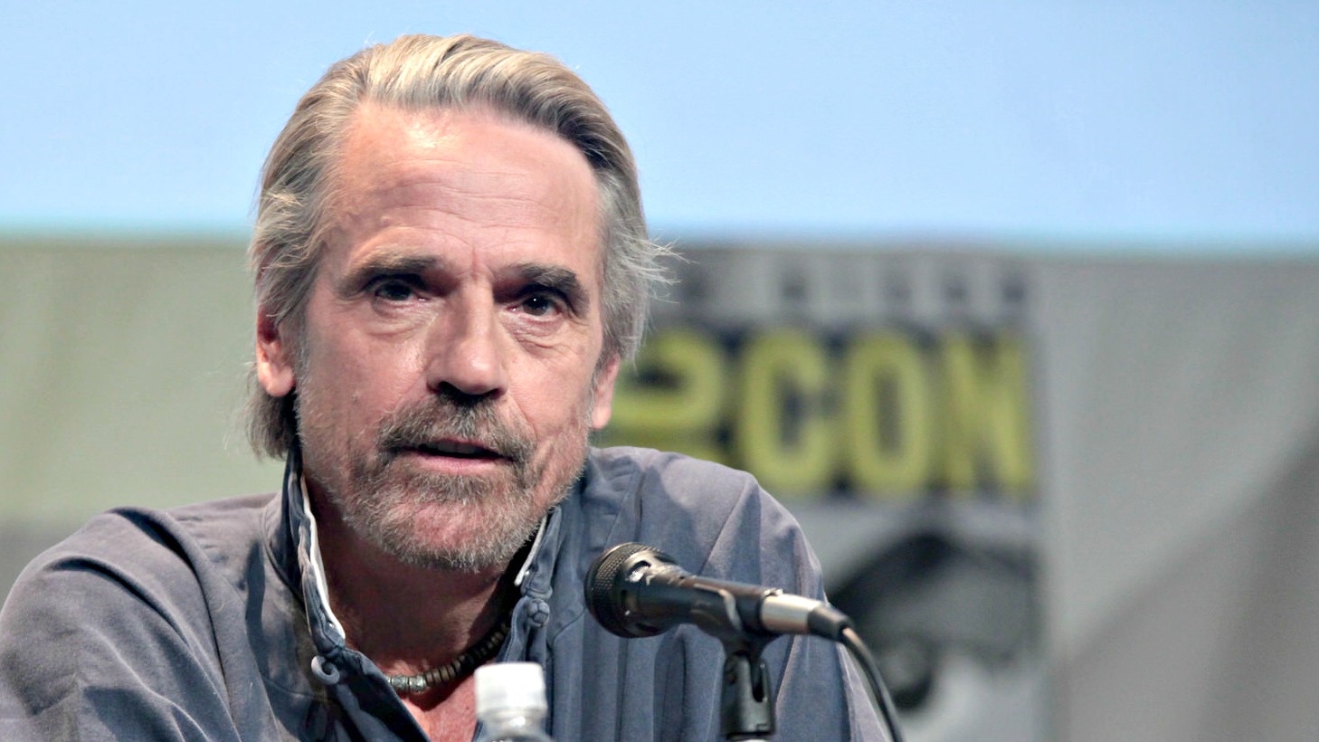 L'acteur britannique Jeremy Irons (Photo:Gage Skidmore/Flickr/CC BY-SA 2.0)