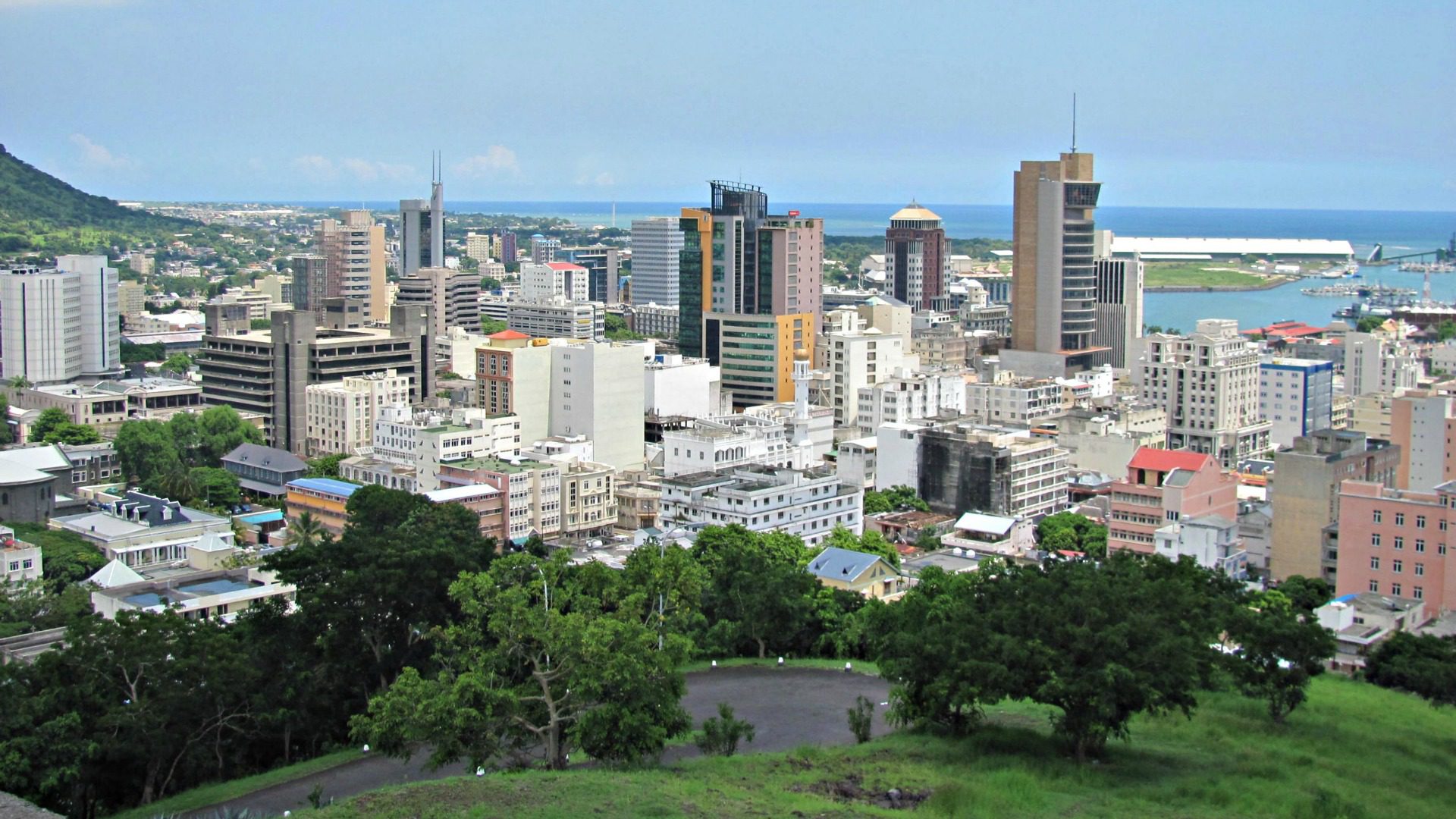 Port-Louis, la capitale de l'Ile Maurice. (Photo: Flickr/Ashok Prabhakaran/CC BY-SA 2.0)