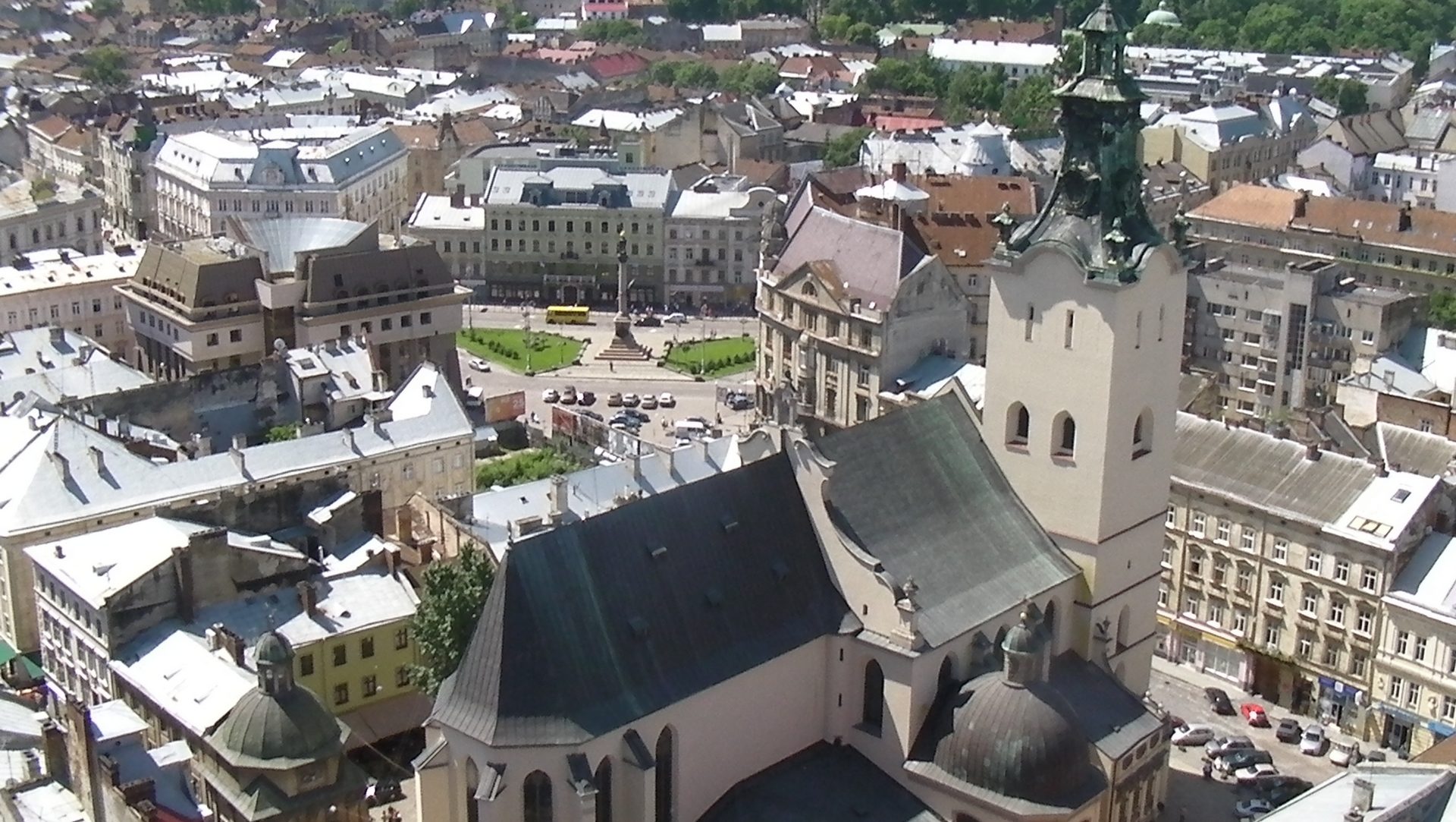 La cathédrale catholique latine de Lviv, en Ukraine (photo domaine public)
