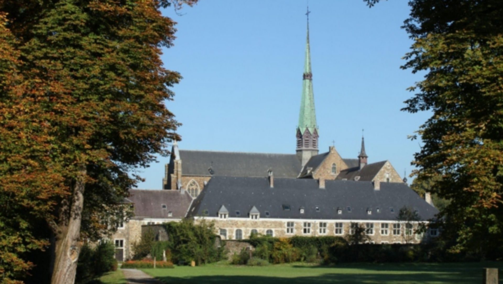 L'abbaye du Val-Dieu, sur le plateau de Herve, au nord-est de la Belgique (photo Eglise de Liège) 