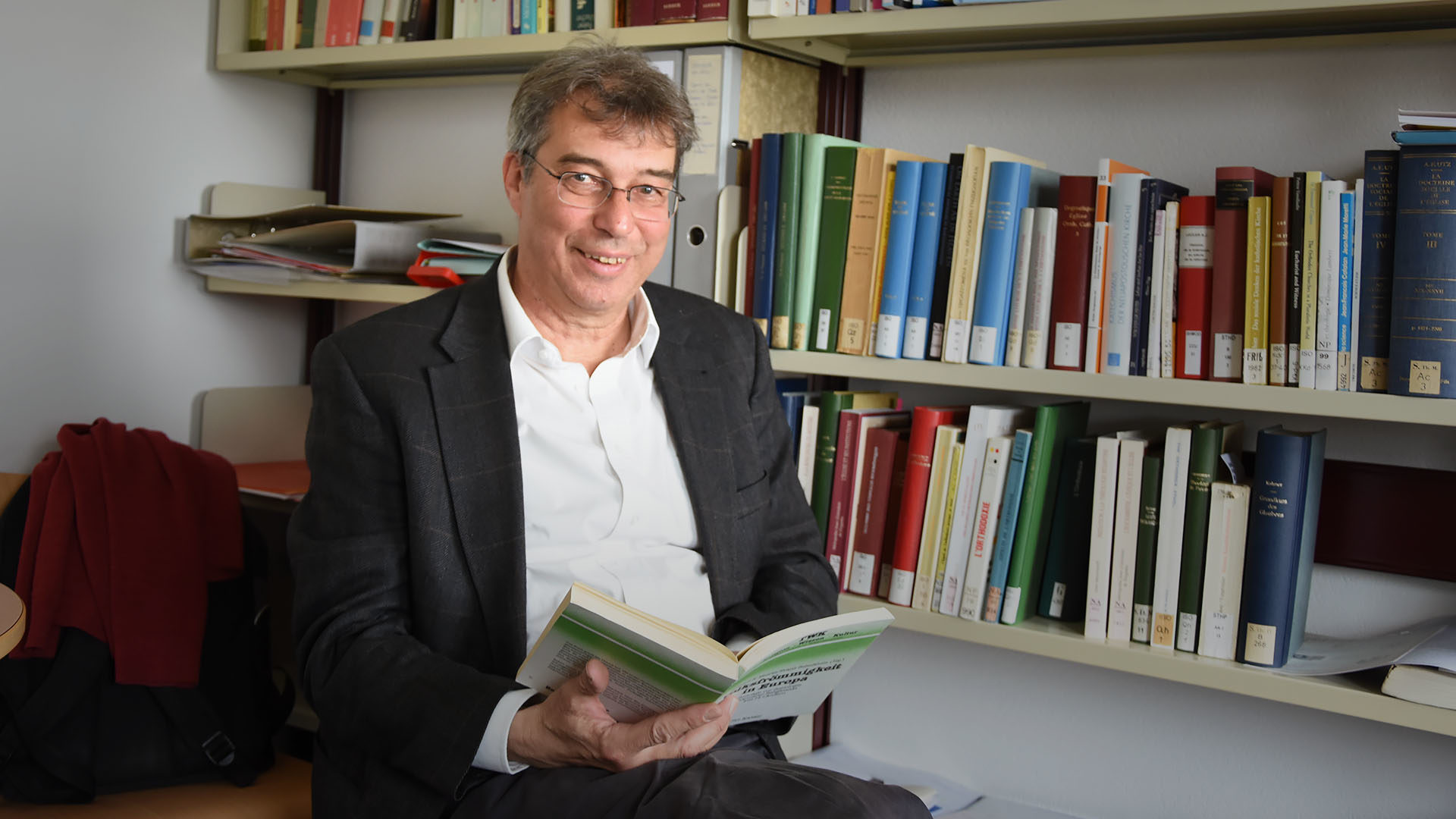 Le professeur luthérien Hans-Christoph Askani est chargé de cours de théologie fondamentale à l'Université de Fribourg. (Photo: Grégory Roth) 