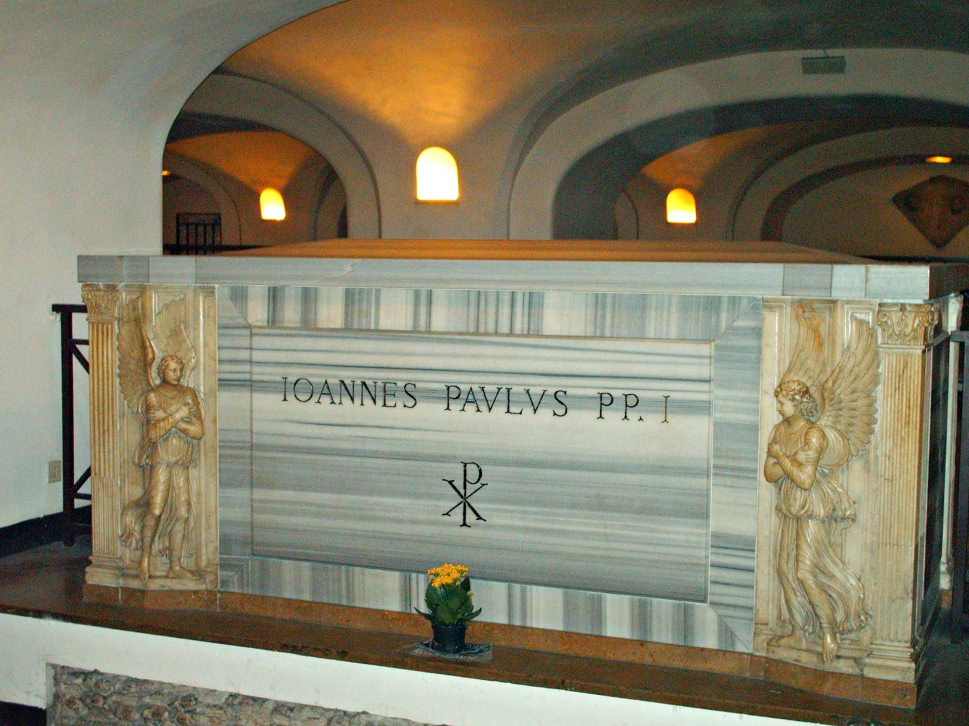 La tombe de Jean Paul Ier, dans la nécropole du Vatican (photo:dr)