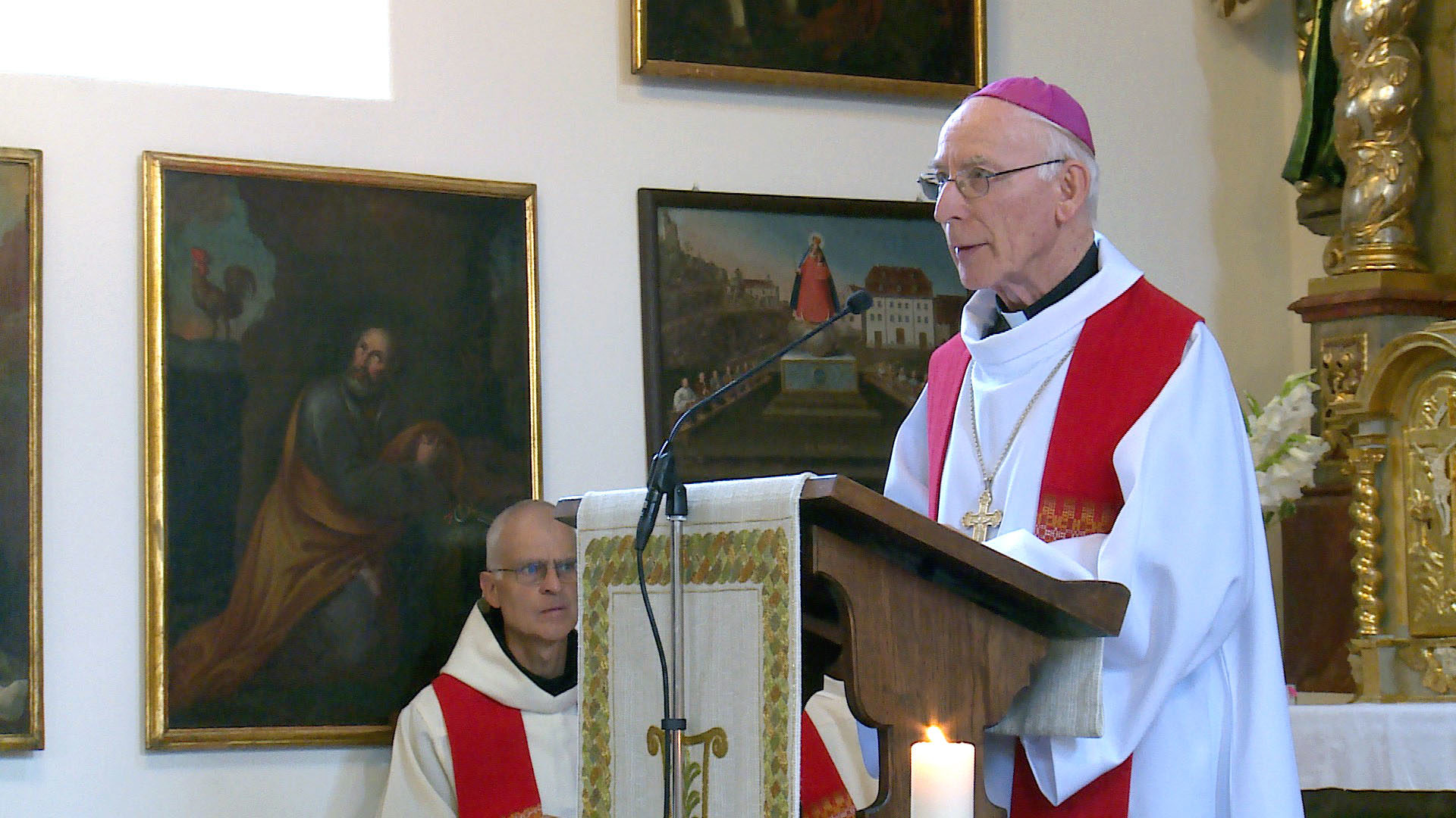 La chapelle Notre-Dame du Vorbourg, dans le Jura, accueille Mgr Gueneley, évêque émérite de Langres, pour la fête du Vorbourg 2016. (Photo: J-C Boillat/SCJP/DR)