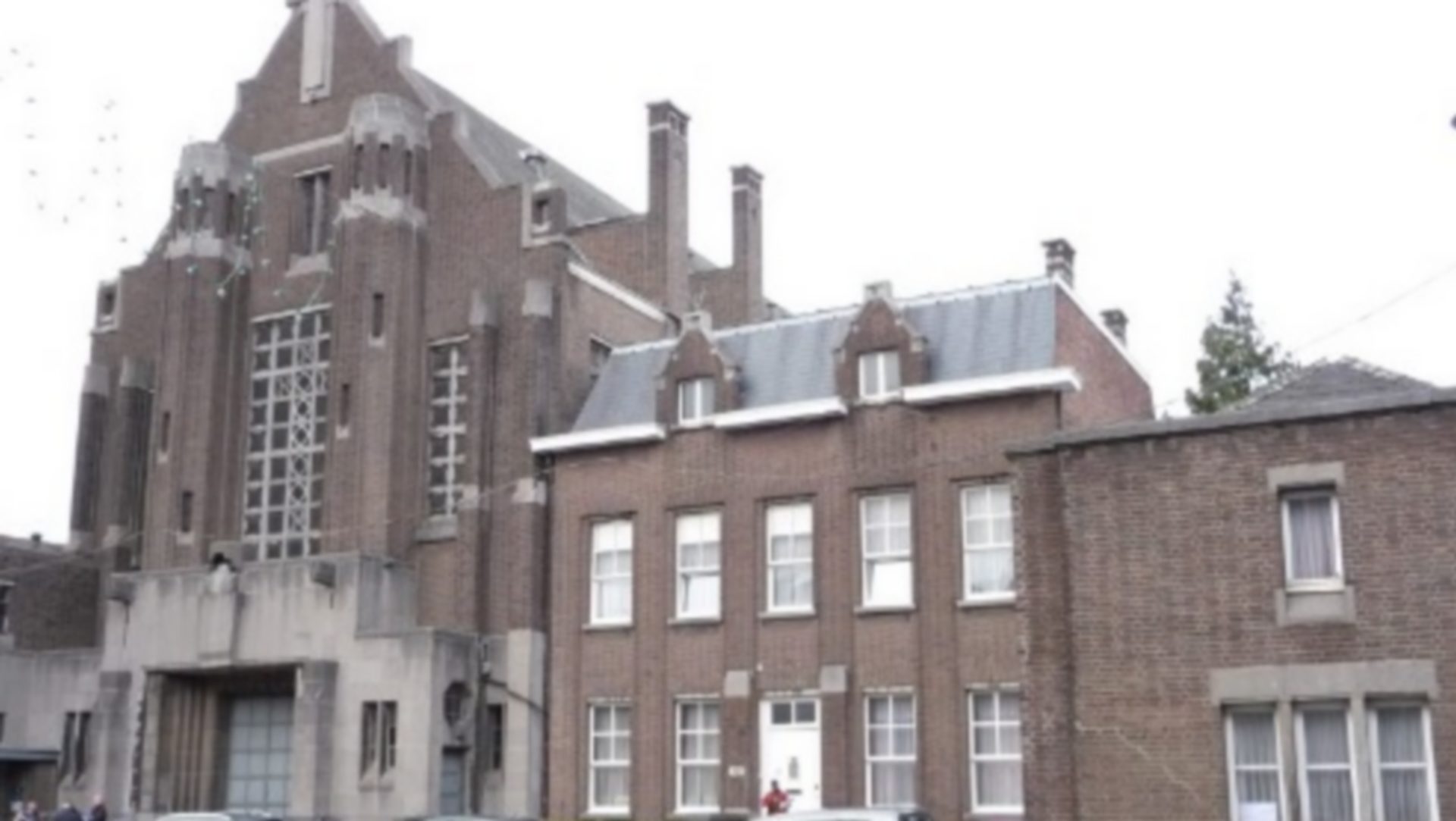 L'église Saint Vincent de Paul à Anderlecht sera transformée en école (photo: cathobel) 