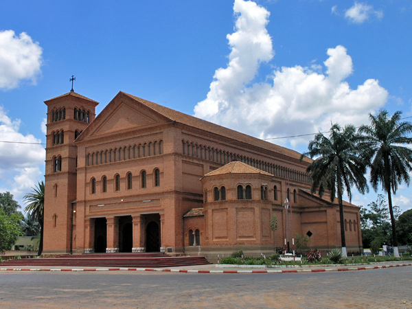 La cathédrale de Lubumbashi, au sud-est de la République démocratique du Congo (photo wikimedia commons Nick Hobgood CC BY 2.0)