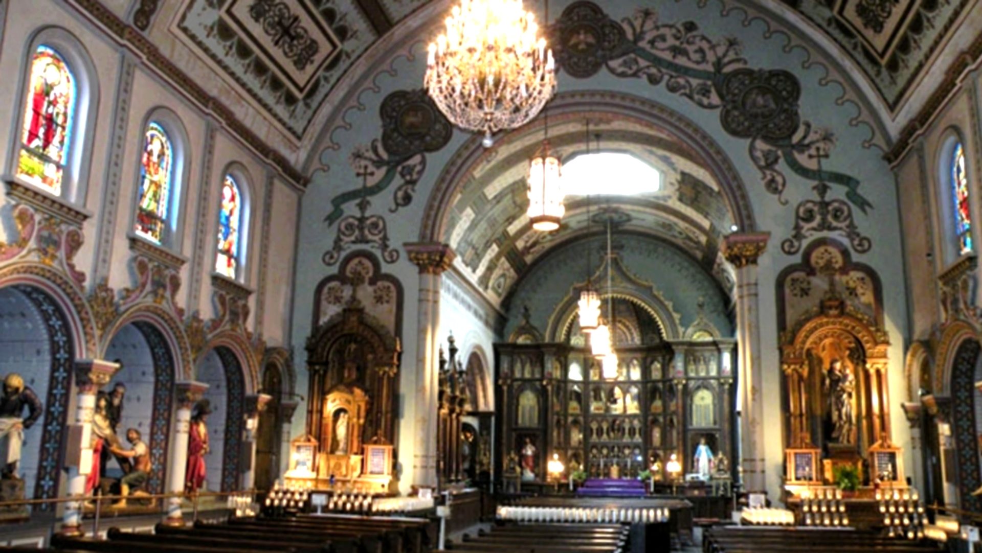 La chapelle Saint Antoine de Padoue, à Pittsburgh, abrite pas moins de 5'000 reliques (photo wikimedia commons) 