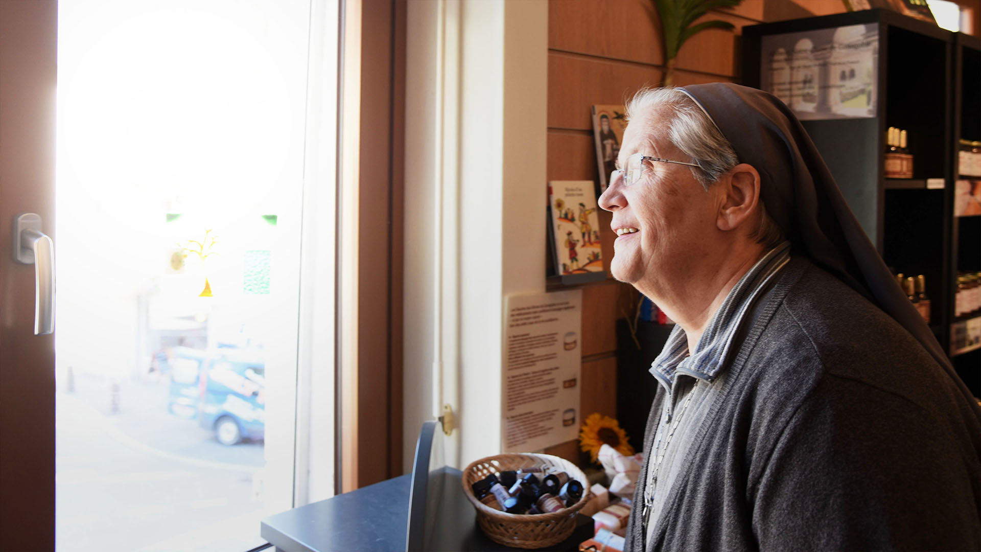 Des visas toujours plus difficile à obtenir, l'attente des sœurs de l'étranger peut devenir éprouvante. (Photo: Grégory Roth)