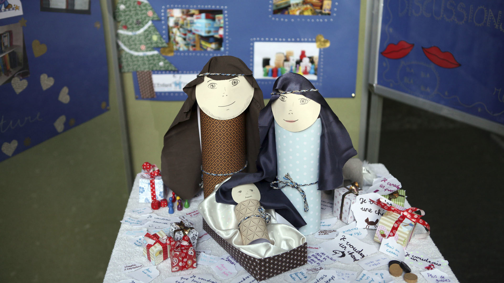 La crèche: un invitation à redécouvrir les valeurs de la fraternité, du partage, d'accueil et de la solidarité, selon le pape (Photo: Bernard Hallet)
