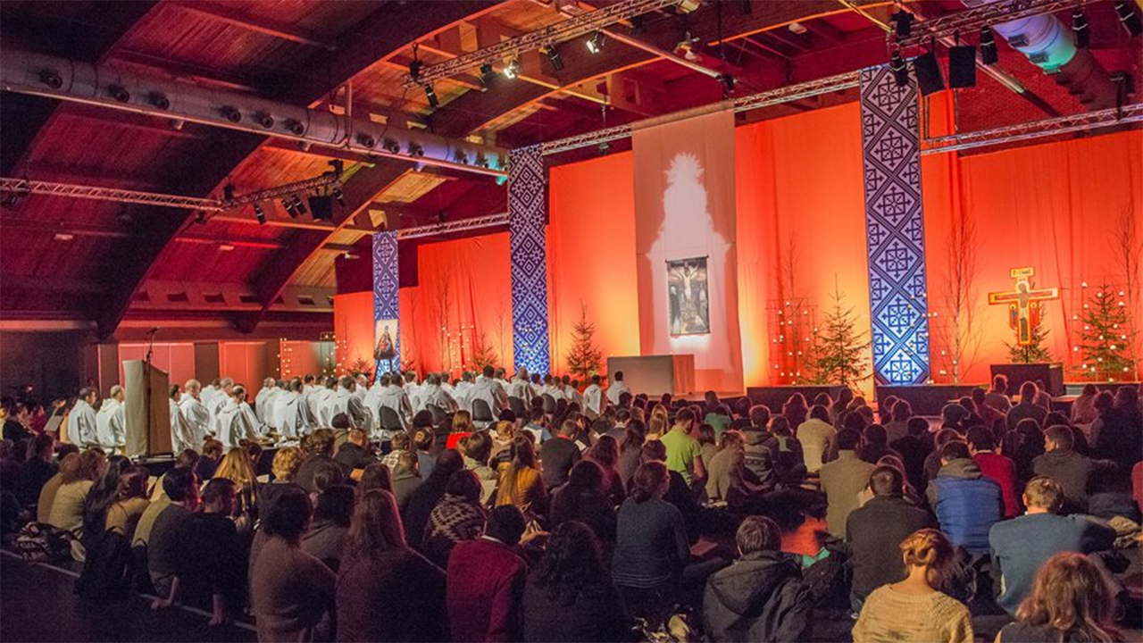 Plus de 15'000 jeunes de toute l'Europe participent aux rencontres de Taizé à Riga | © W. Klemens / facebook.com/taize