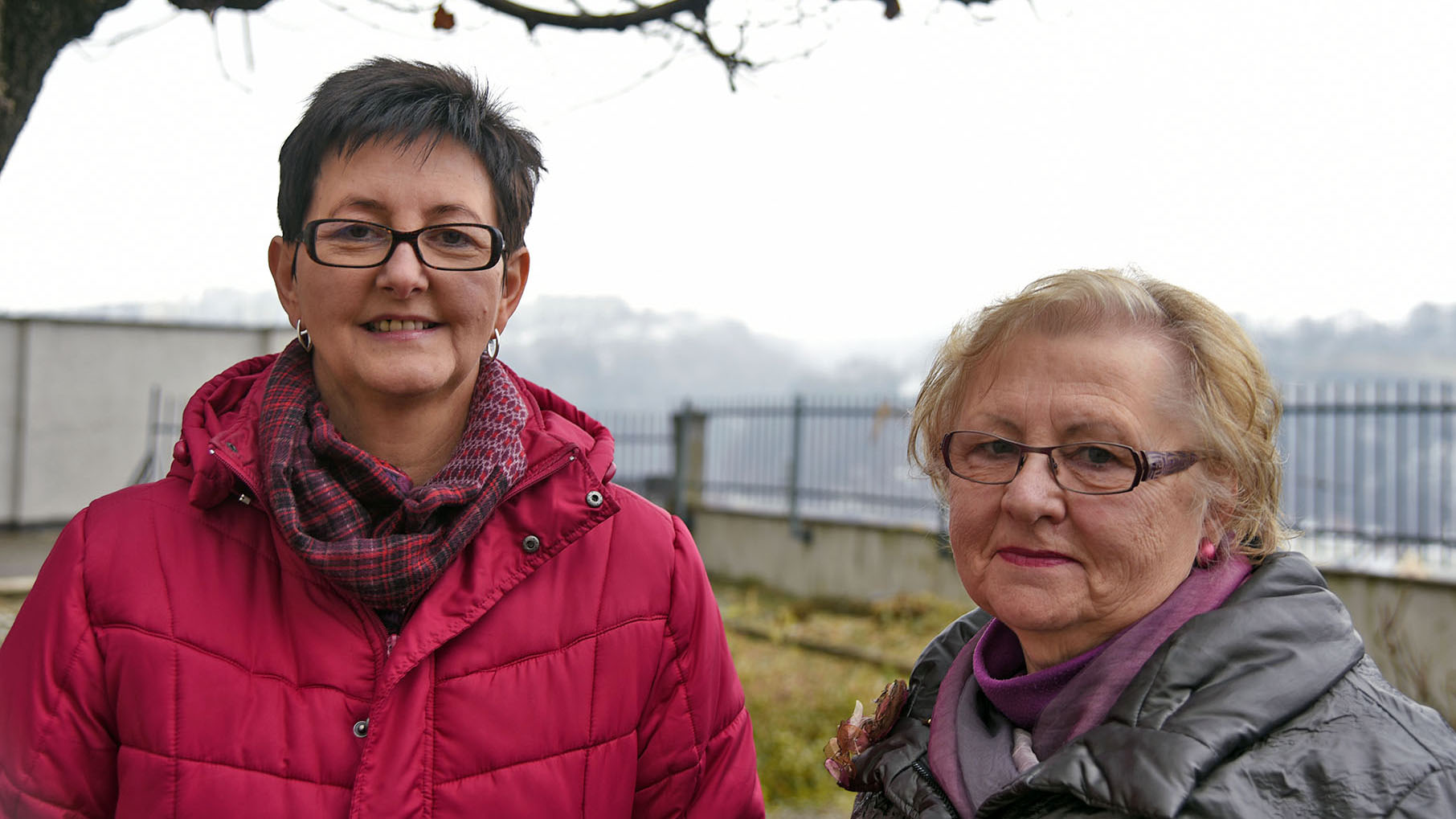 Agnès Telley (à g.) et Colette Brugger co-animent le groupe "se relever d'un deuil" au Centre spirituel Sainte-Ursule, Fribourg. (Photo: Grégory Roth)