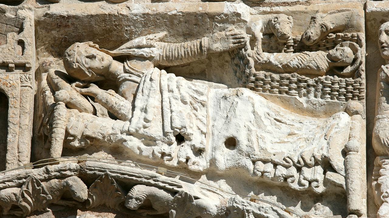 La date définitive de Noël a été fixée au 4e siècle (Photo:Nativité à l'église Notre-Dame de Poitiers:Holly Hayes/Flickr/CC BY-NC 2.0)