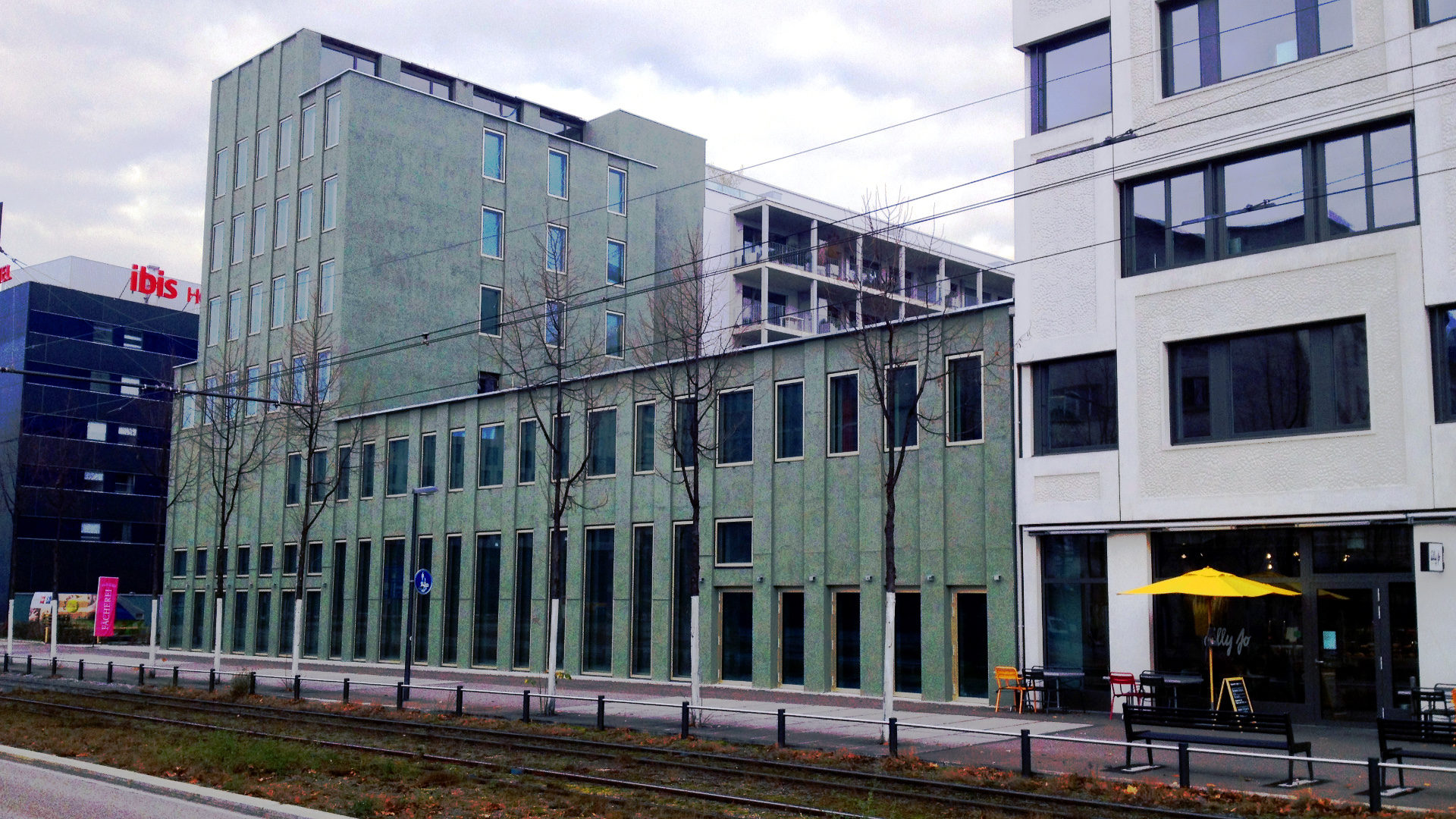Le bâtiment destiné à la Paulus Akademie est presque terminé (Photo:Georges Scherrer/kath.ch)