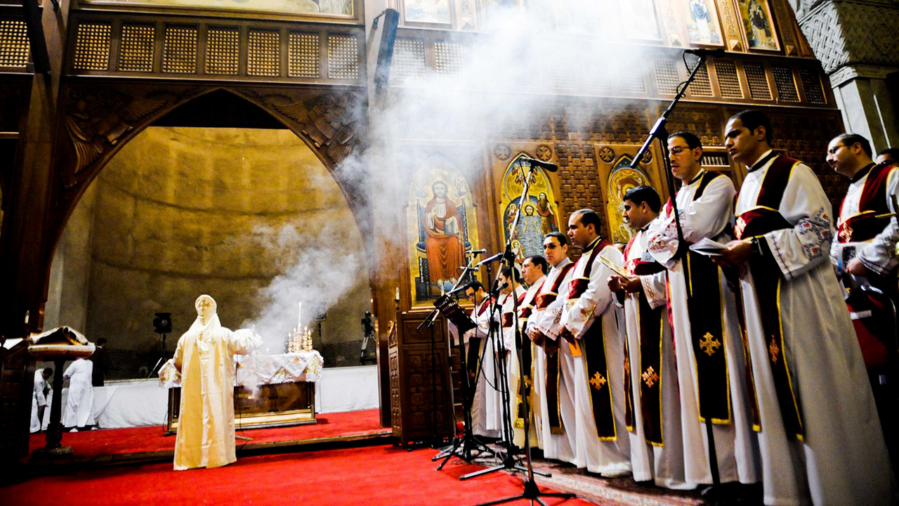 Les chrétiens coptes d'Egypte, fêtent Noël le 7 janvier 2017 dans une atmosphère tendue (Photo: Keystone)
