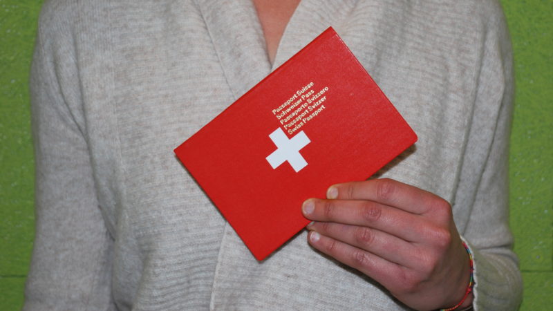 Les Suisses voteront pour faciliter la naturalisation des étrangers de 3e génération (Photo:Barbara Ludwig)