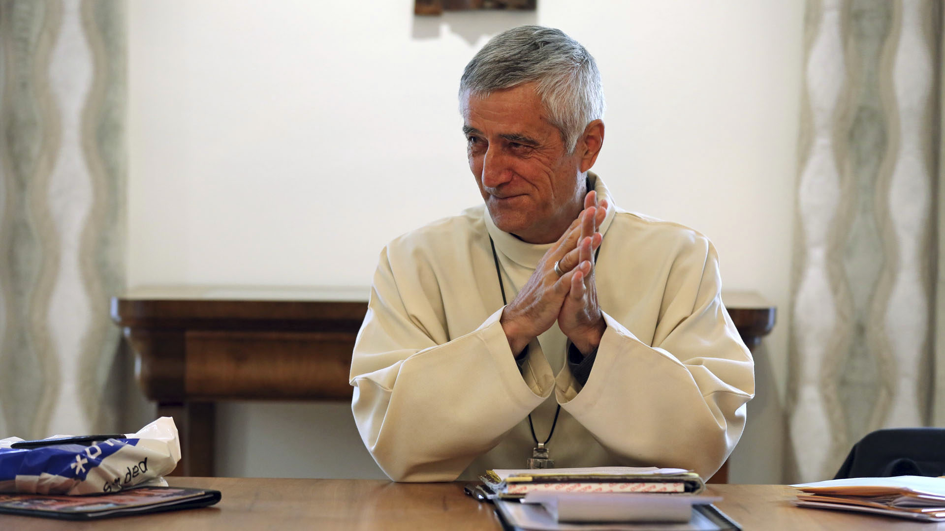 Sion le 11 avril 2017. Mgr Lovey, évêque de Sion, a évoqué le catéchuménat, chemin qui mène au sommet de l'année liturgique: la fête de Pâques | ©  Bernard Hallet