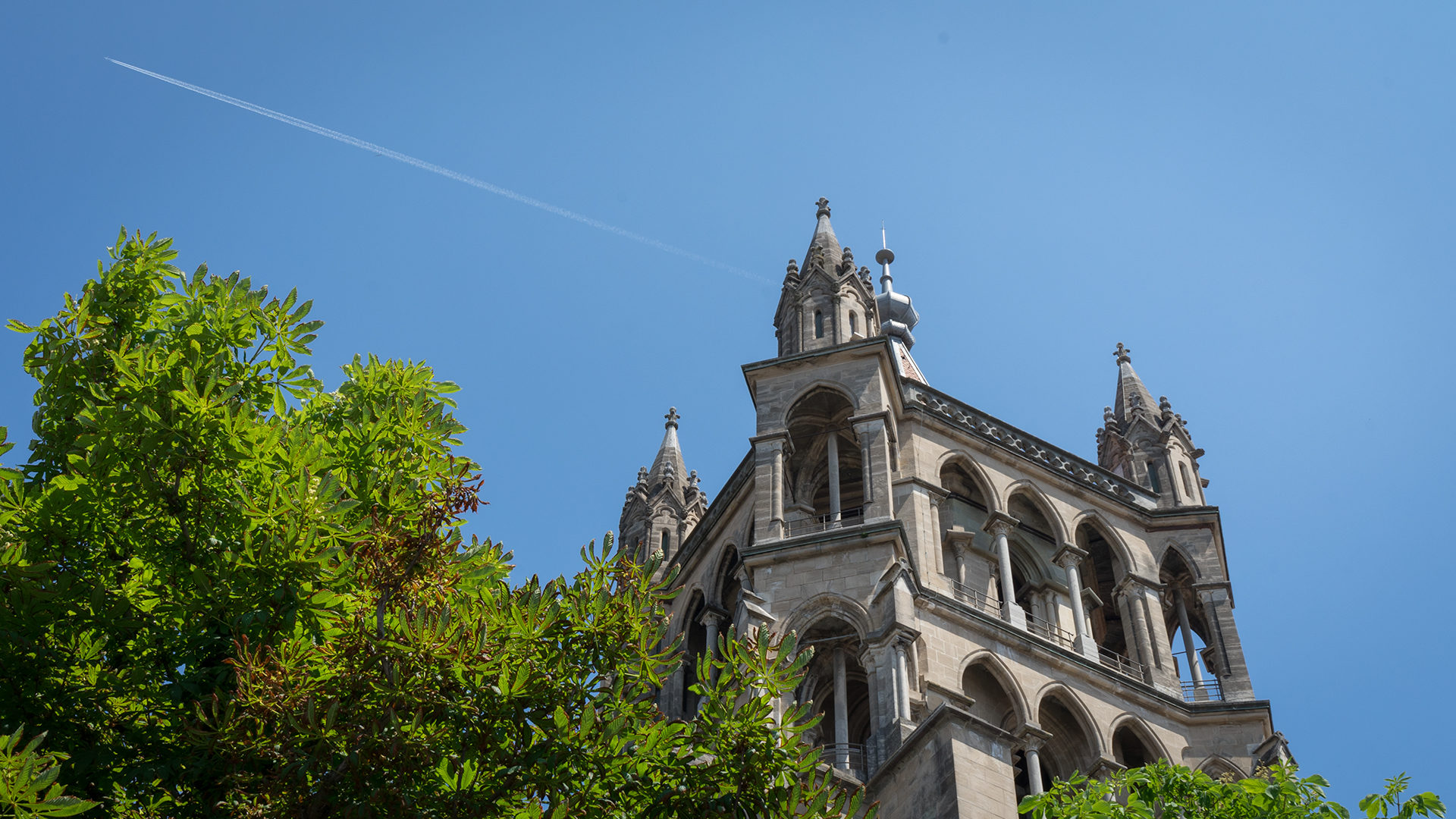 Une statue Marie fera-t-elle son apparition dans le portail occidental de la cathédrale de Lausanne? Le débat est ouvert. (Photo: Pierre Pistoletti)